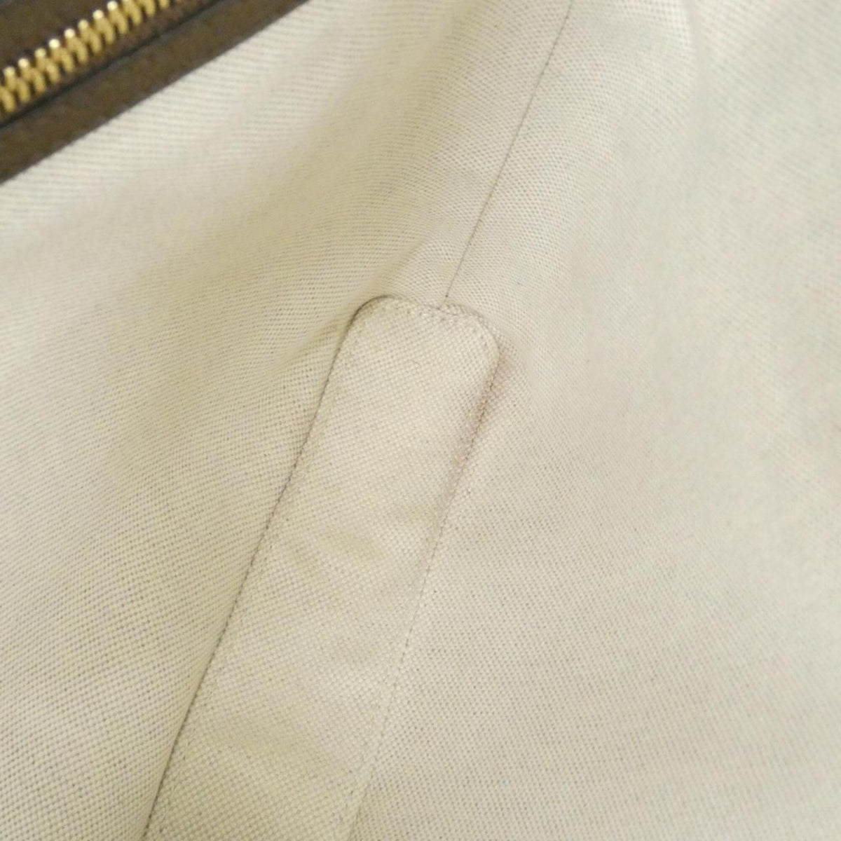 Gucci Gg Canvas Brown Camel Gg Canvas Shoulder Bag (Pre-Owned)