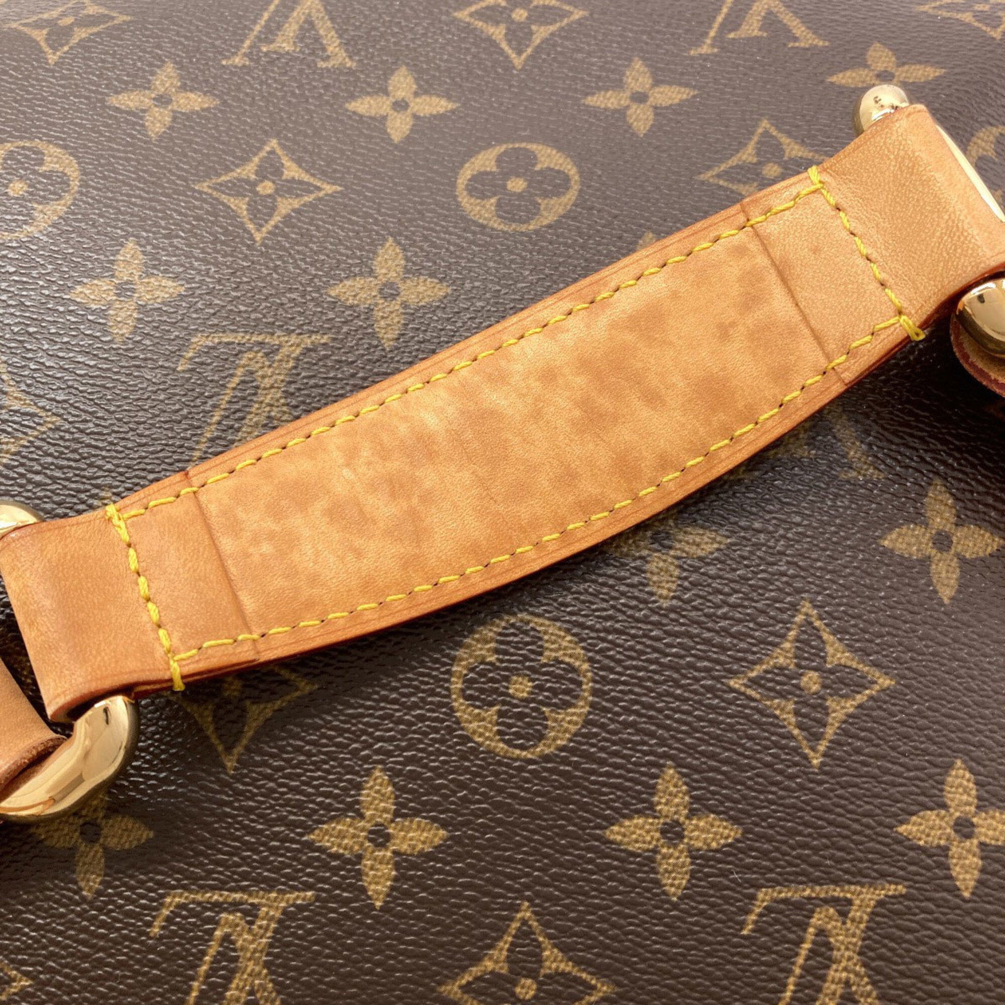 Louis Vuitton Monogram Monogram Shoulder Bag (Pre-Owned)