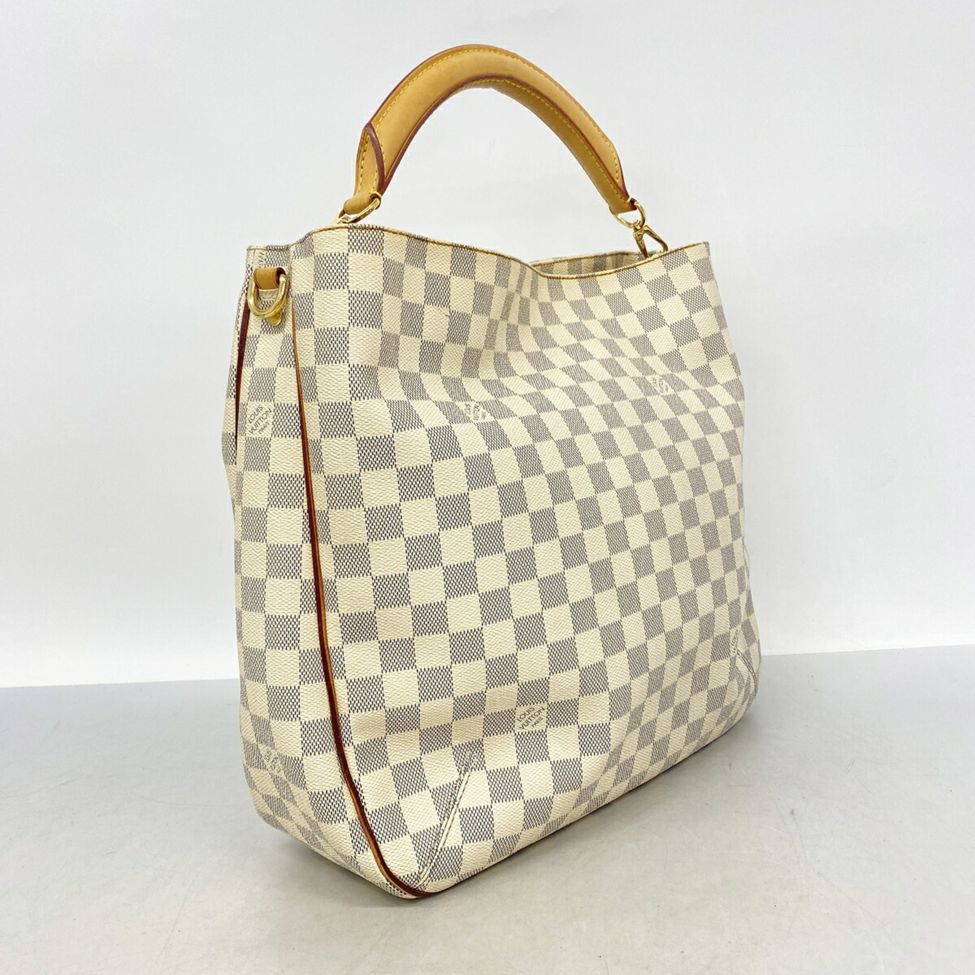 Louis Vuitton White Tote Bag (Pre-Owned)