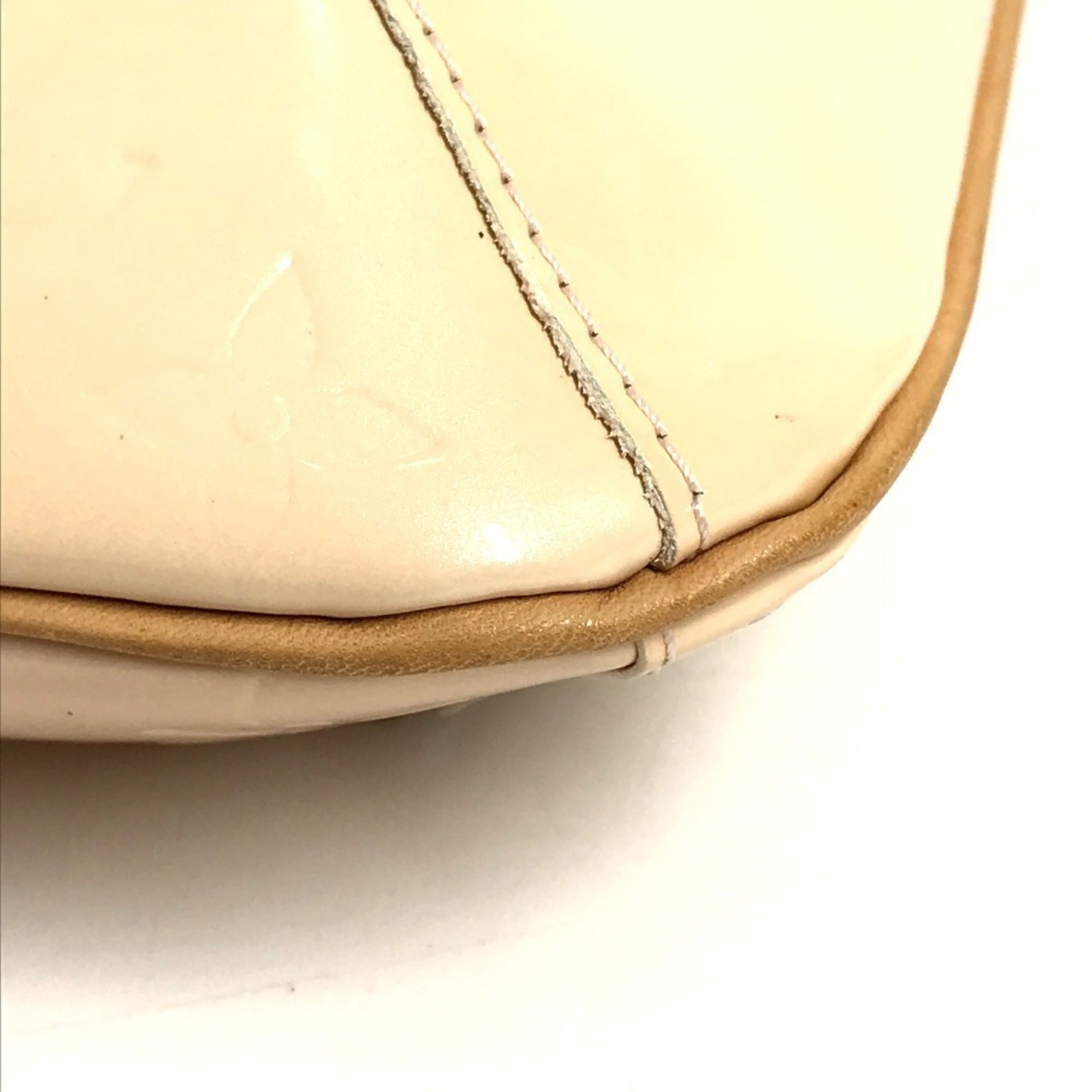 Louis Vuitton Monogram Vernis Marshmallow Pink Monogram Vernis Shoulder Bag (Pre-Owned)