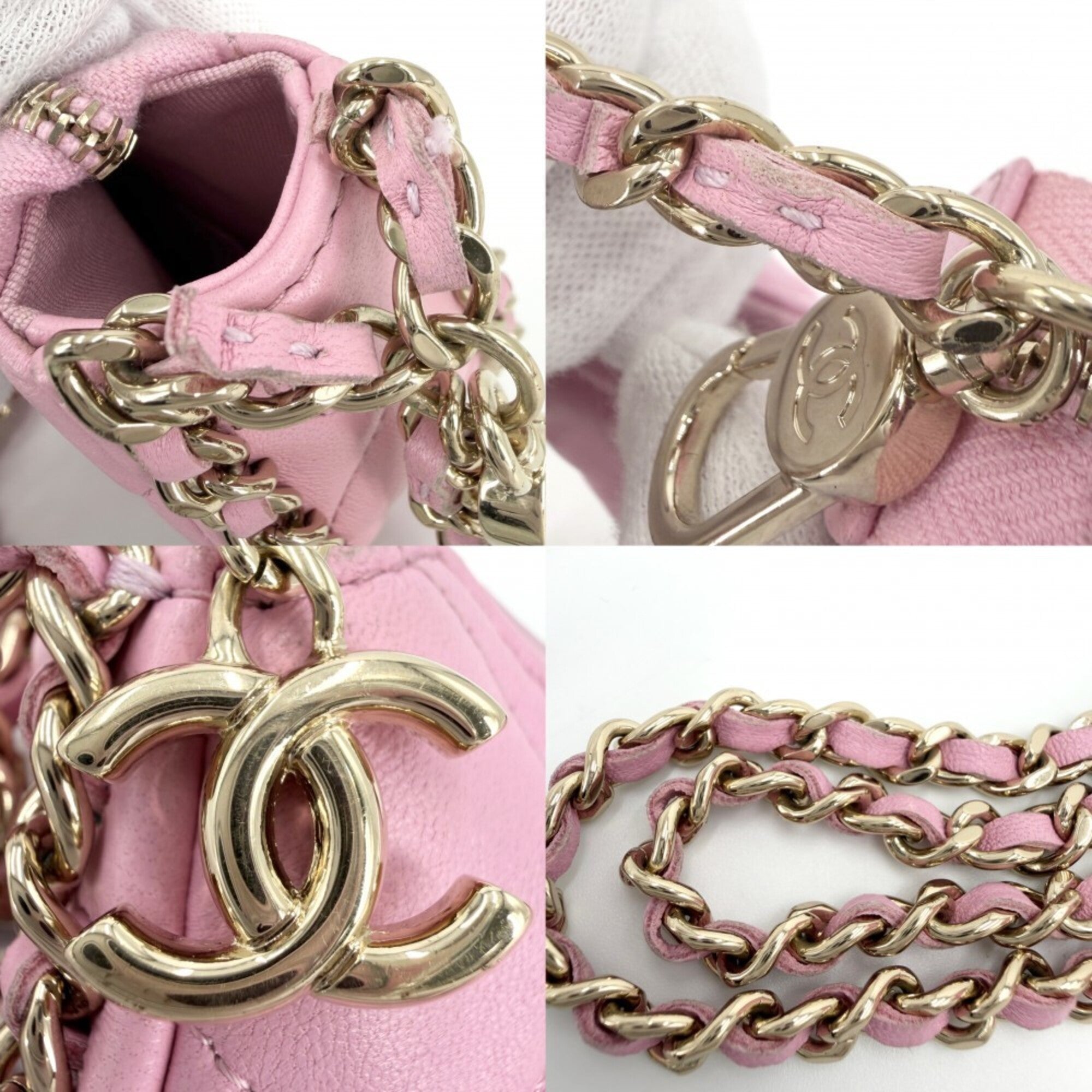 Chanel Pink Leather Pochette Shoulder Bag (Pre-Owned)
