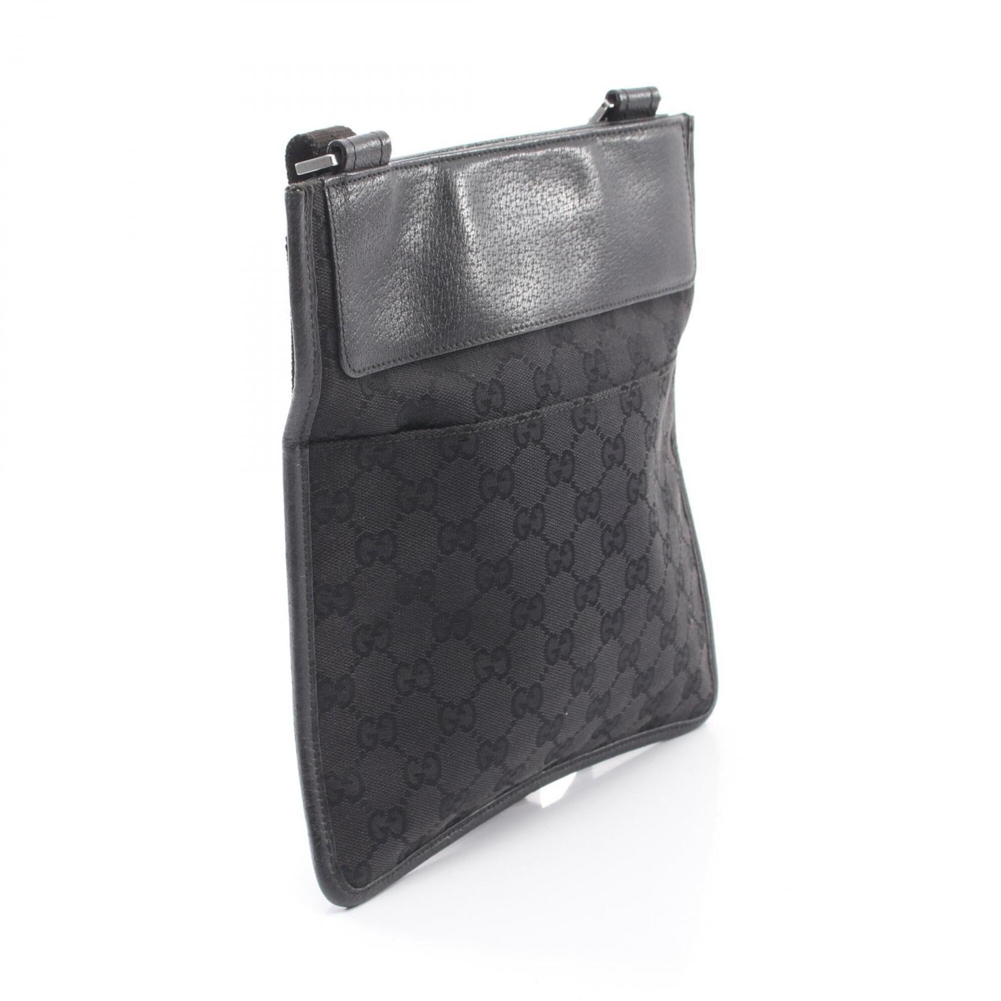 Gucci Black Canvas Leather Handbag Shoulder Bag (Pre-Owned)