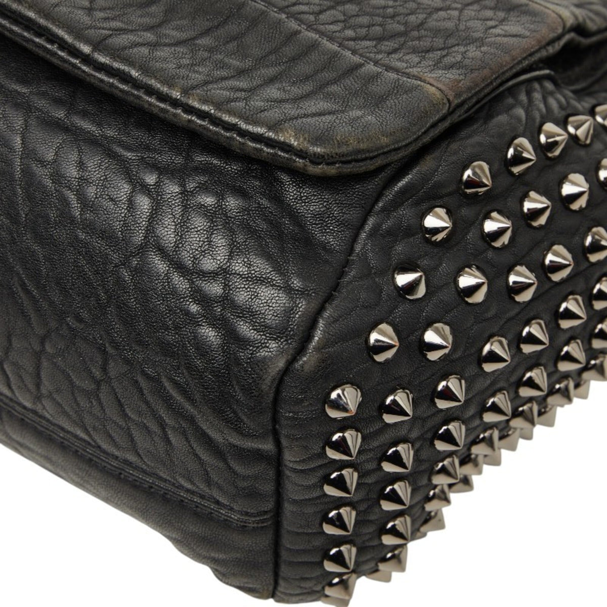 Mcm Black Leather Handbag Shoulder Bag (Pre-Owned)