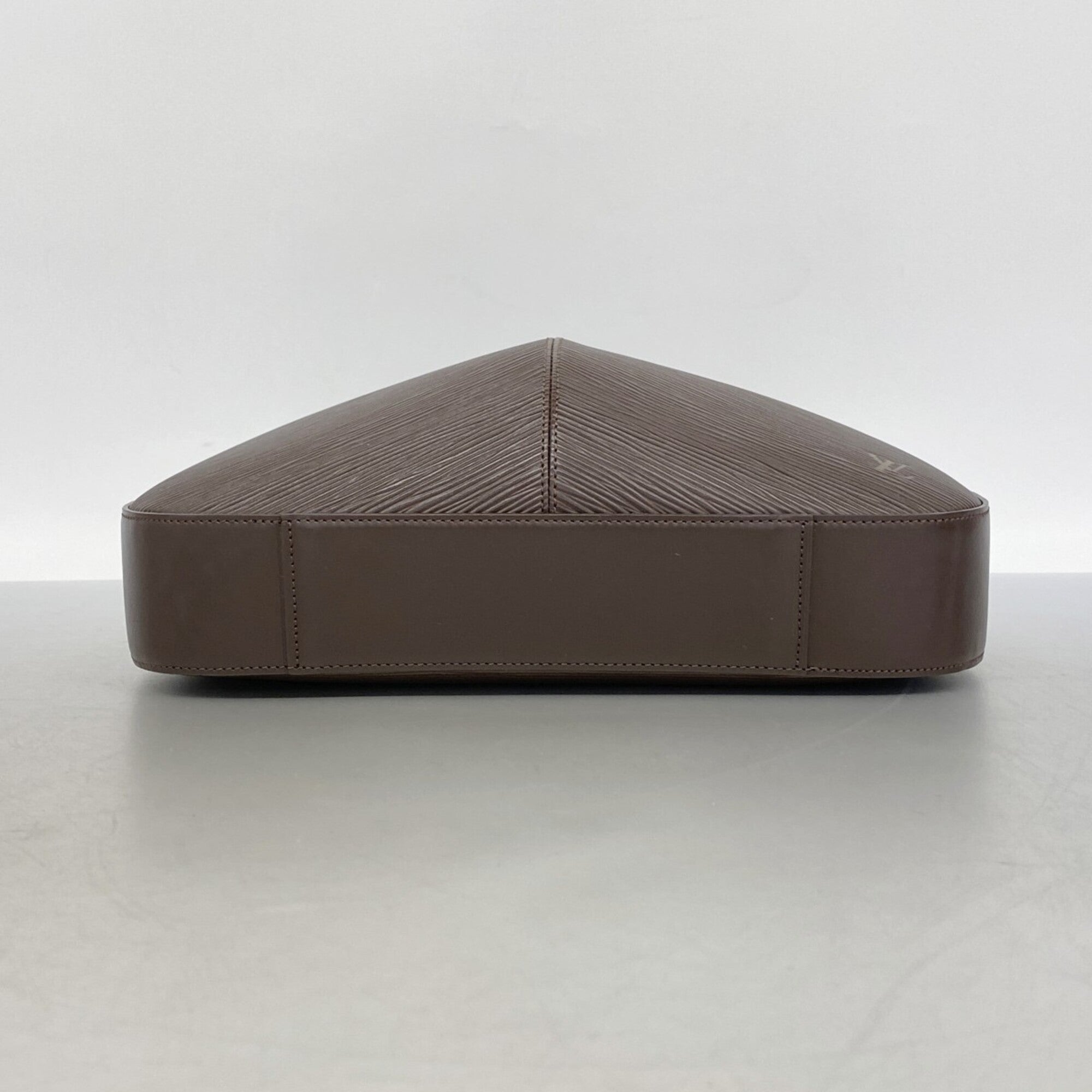 Louis Vuitton Mocha Shoulder Bag (Pre-Owned)