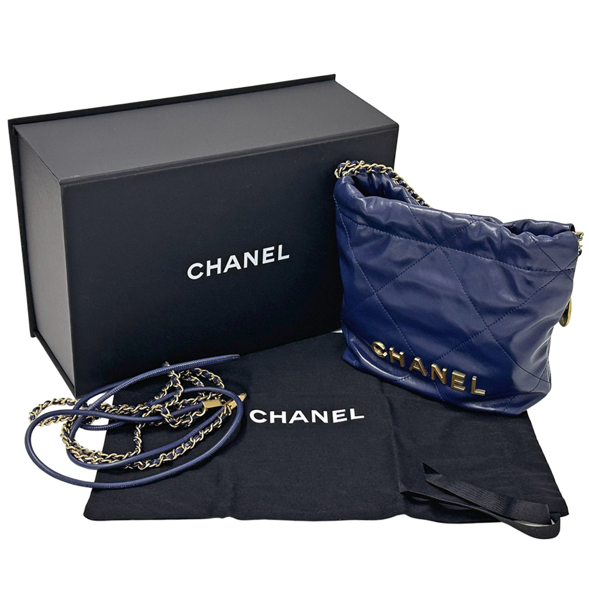 Chanel Navy Leather Handbag Shoulder Bag (Pre-Owned)