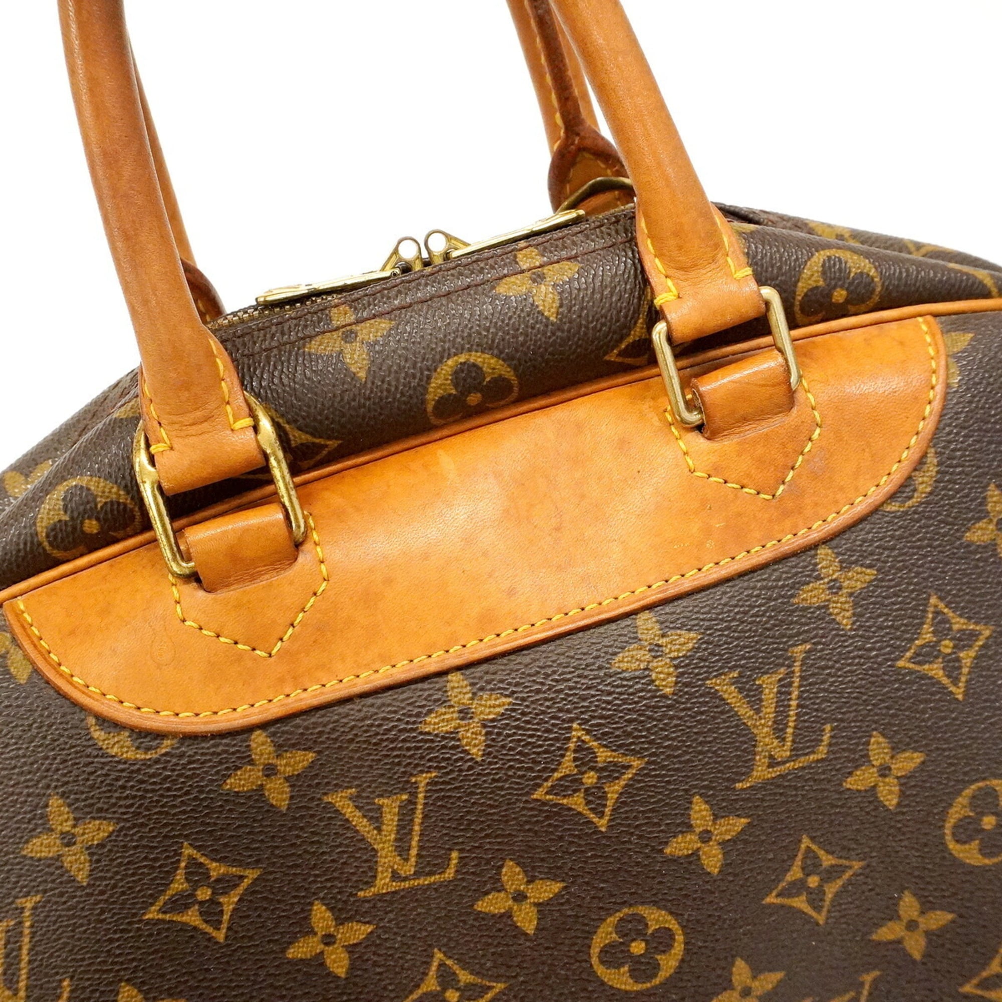 Louis Vuitton Brown Handbag (Pre-Owned)