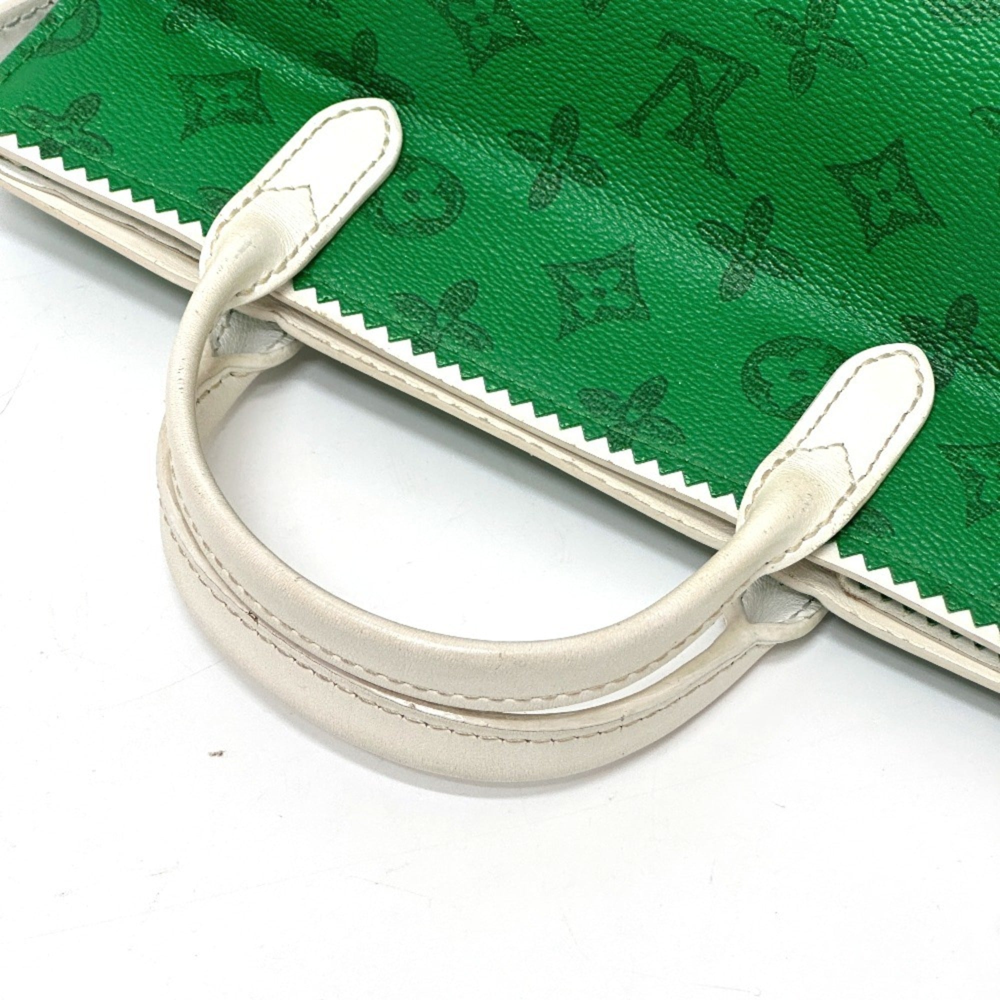 Louis Vuitton Green Monogram Handbag (Pre-Owned)