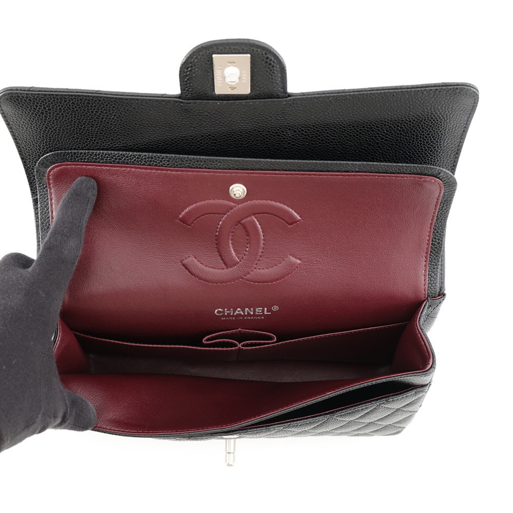 Chanel Matelasse Black Grained Calfskin Handbag Shoulder Bag (Pre-Owned)