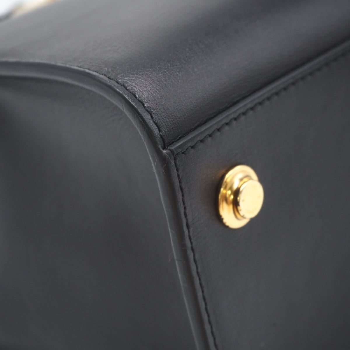 Louis Vuitton Black Noir Leather Handbag (Pre-Owned)