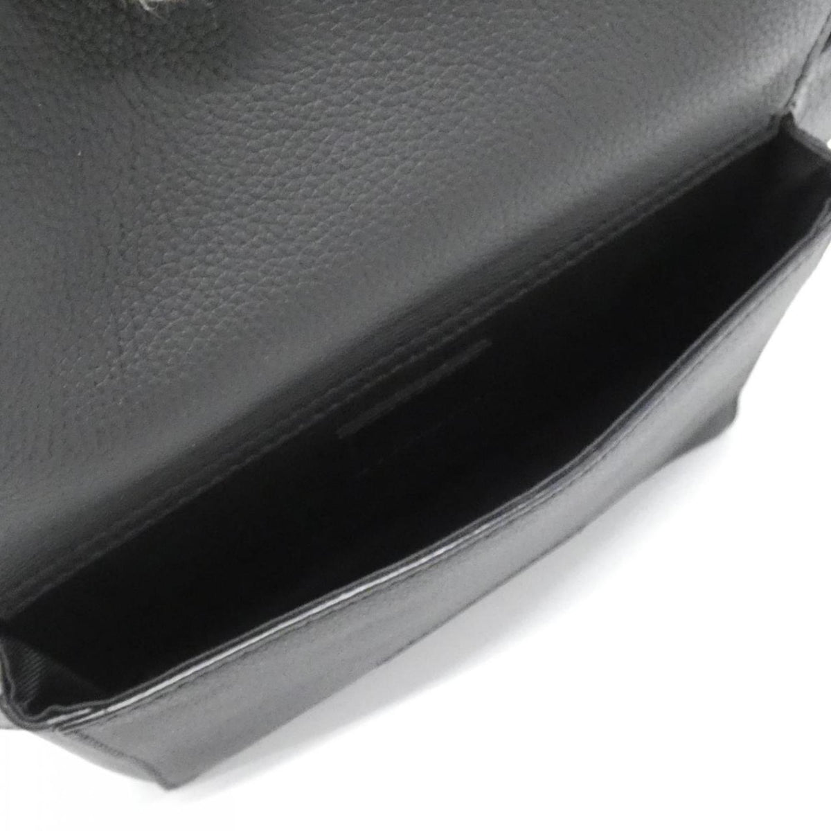 Louis Vuitton Black Leather Shoulder Bag (Pre-Owned)