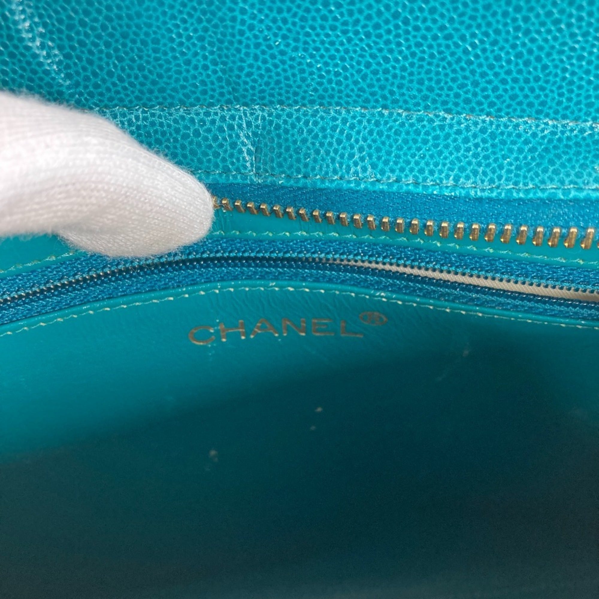 Chanel Green Caviar Leather Shoulder Bag Tote Bag (Pre-Owned)