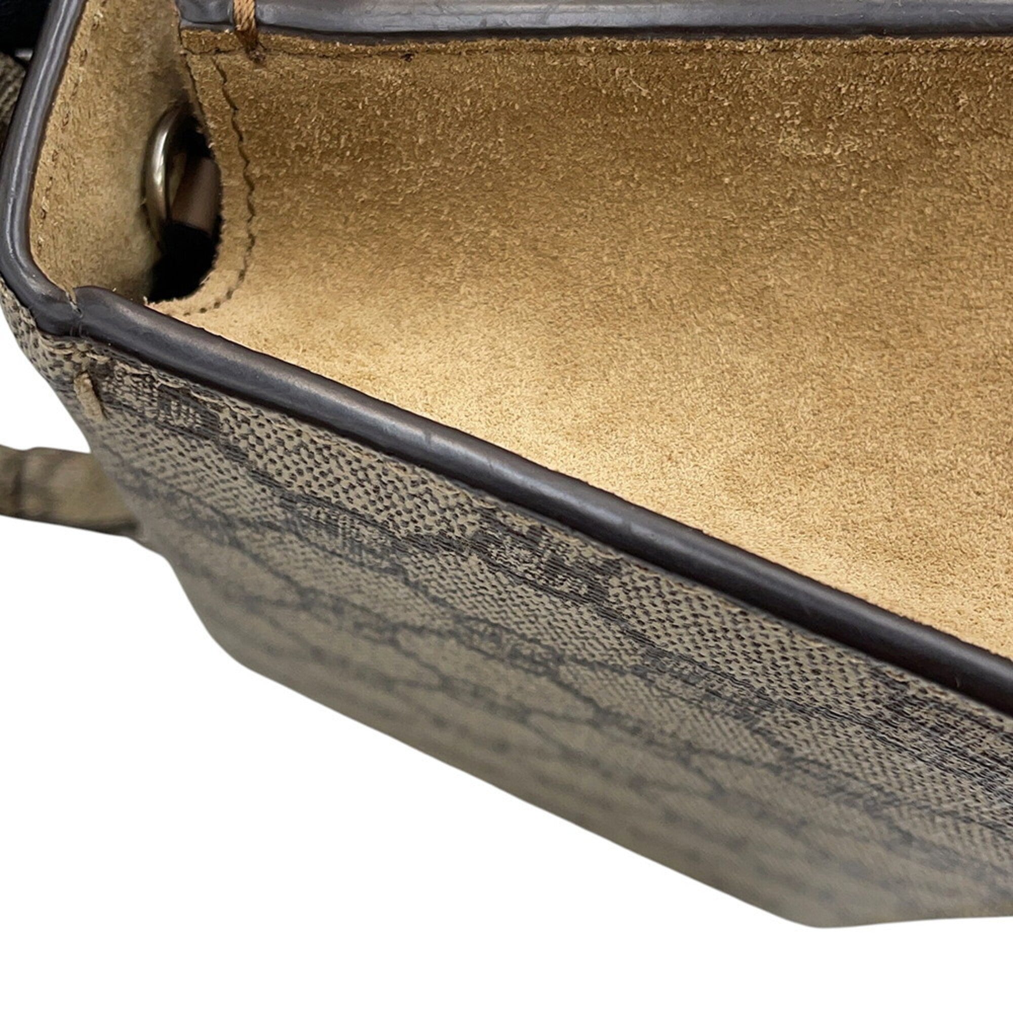 Gucci Beige Gg Supreme Suede Handbag Shoulder Bag (Pre-Owned)