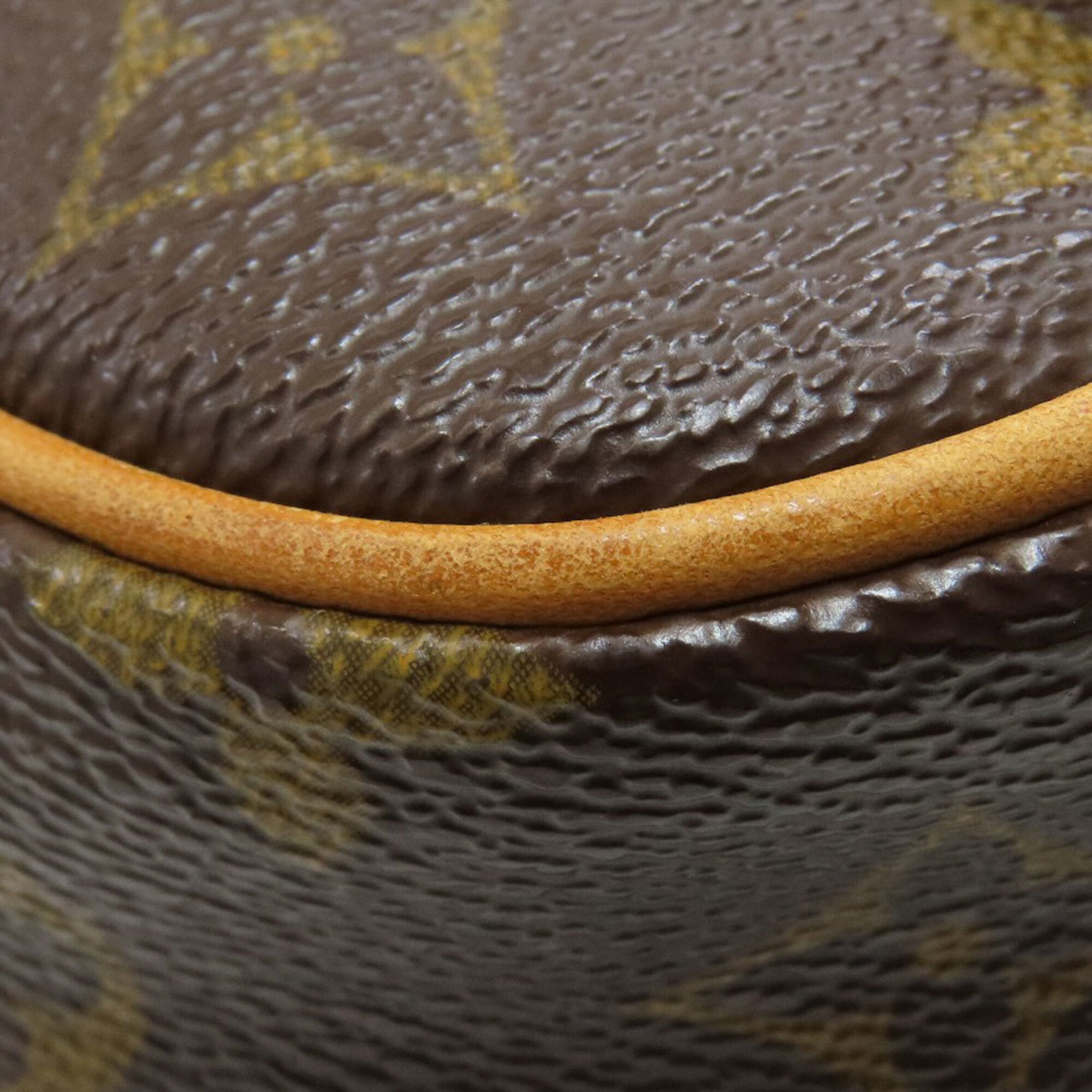 Louis Vuitton Monogram Monogram Canvas Sling Bag (Pre-Owned)