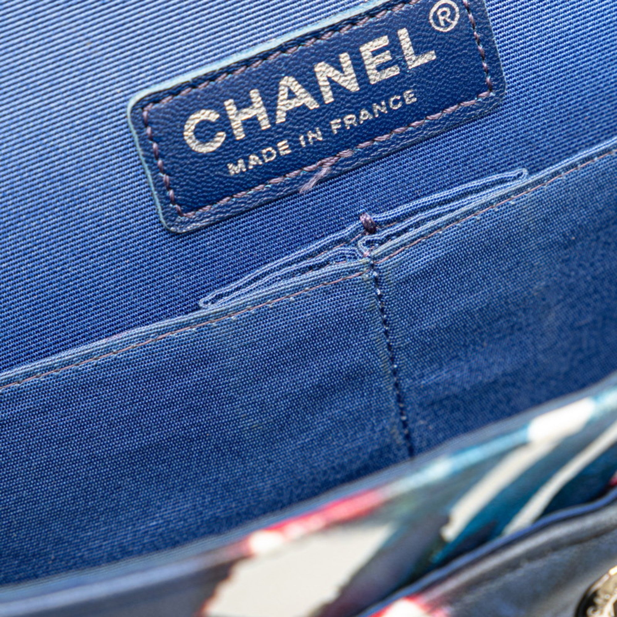 Chanel Blue Multi-Color Leather Shoulder Bag (Pre-Owned)
