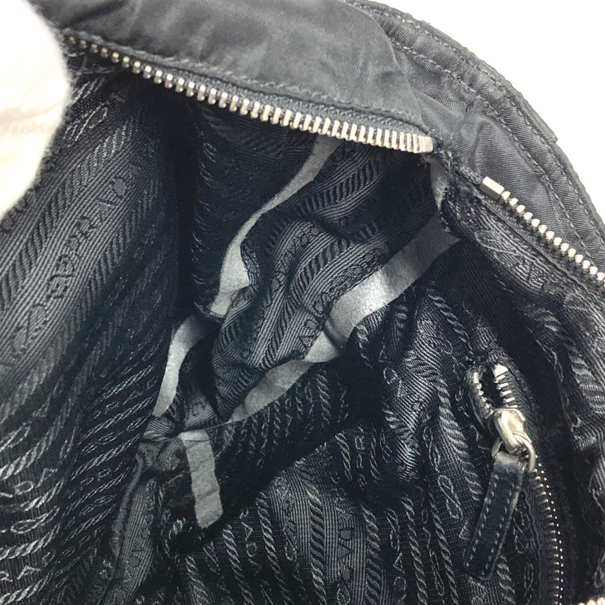 Prada Black Nylon Leather Shoulder Bag Tote Bag (Pre-Owned)