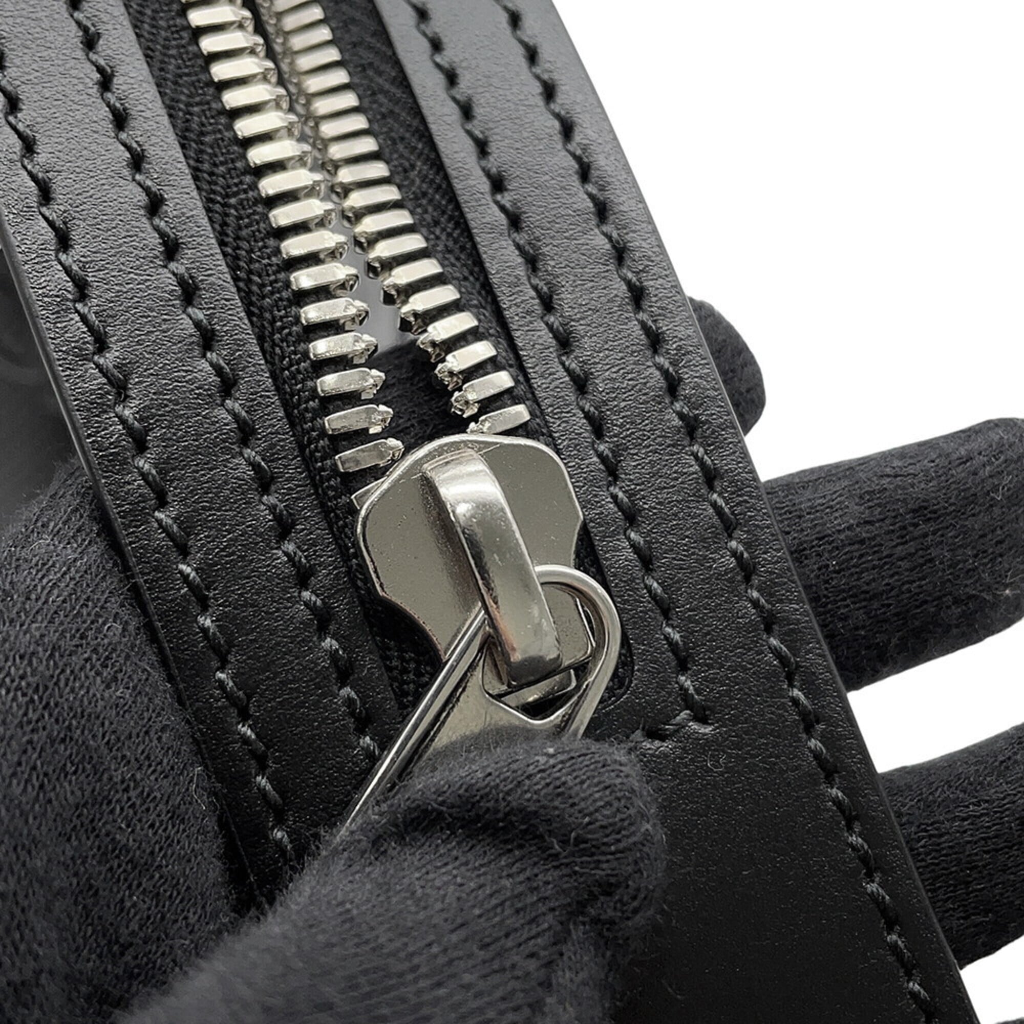Gucci Black Leather Handbag Tote Bag (Pre-Owned)
