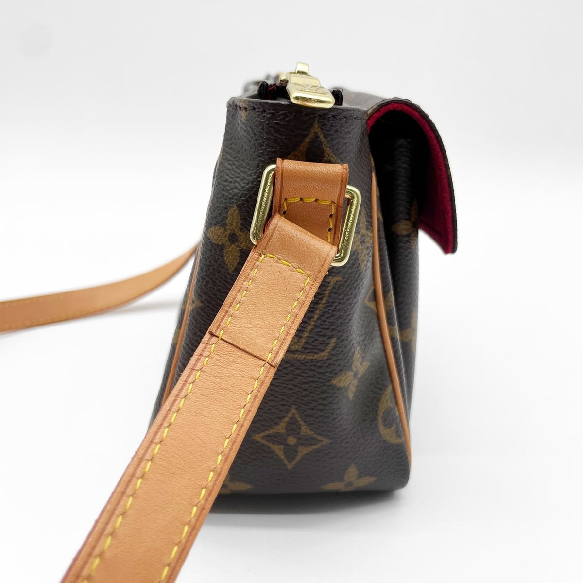 Louis Vuitton Monogram Brown Monogram Shoulder Bag (Pre-Owned)