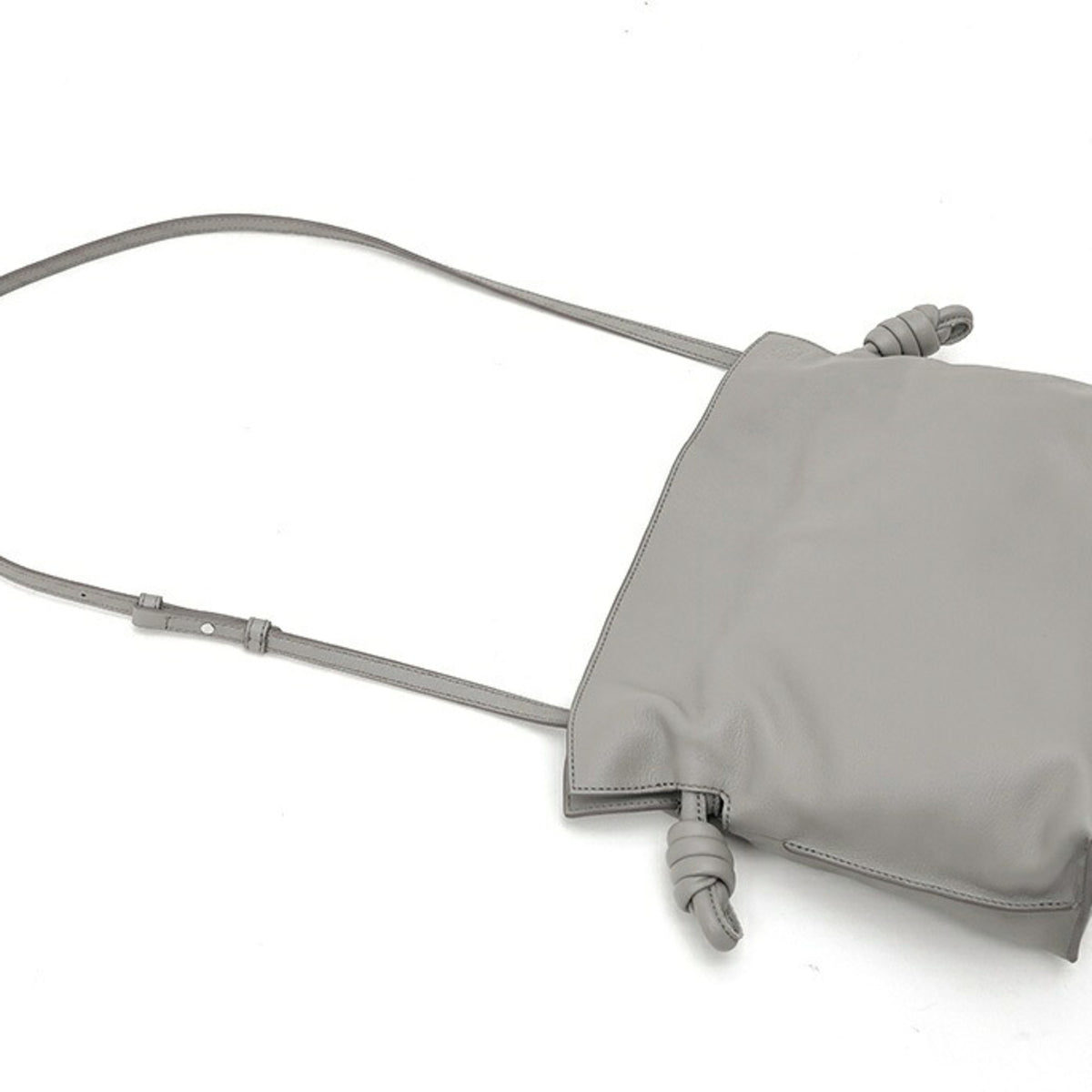 Loewe Gray Leather Shoulder Bag (Pre-Owned)