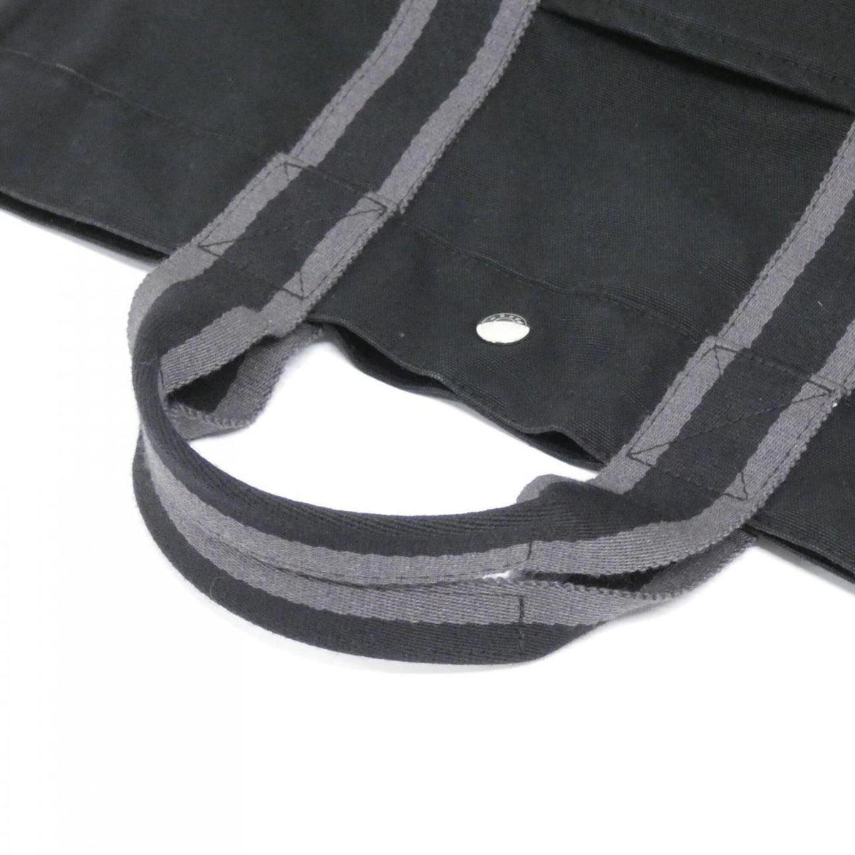 Hermes Black Canvas Handbag (Pre-Owned)