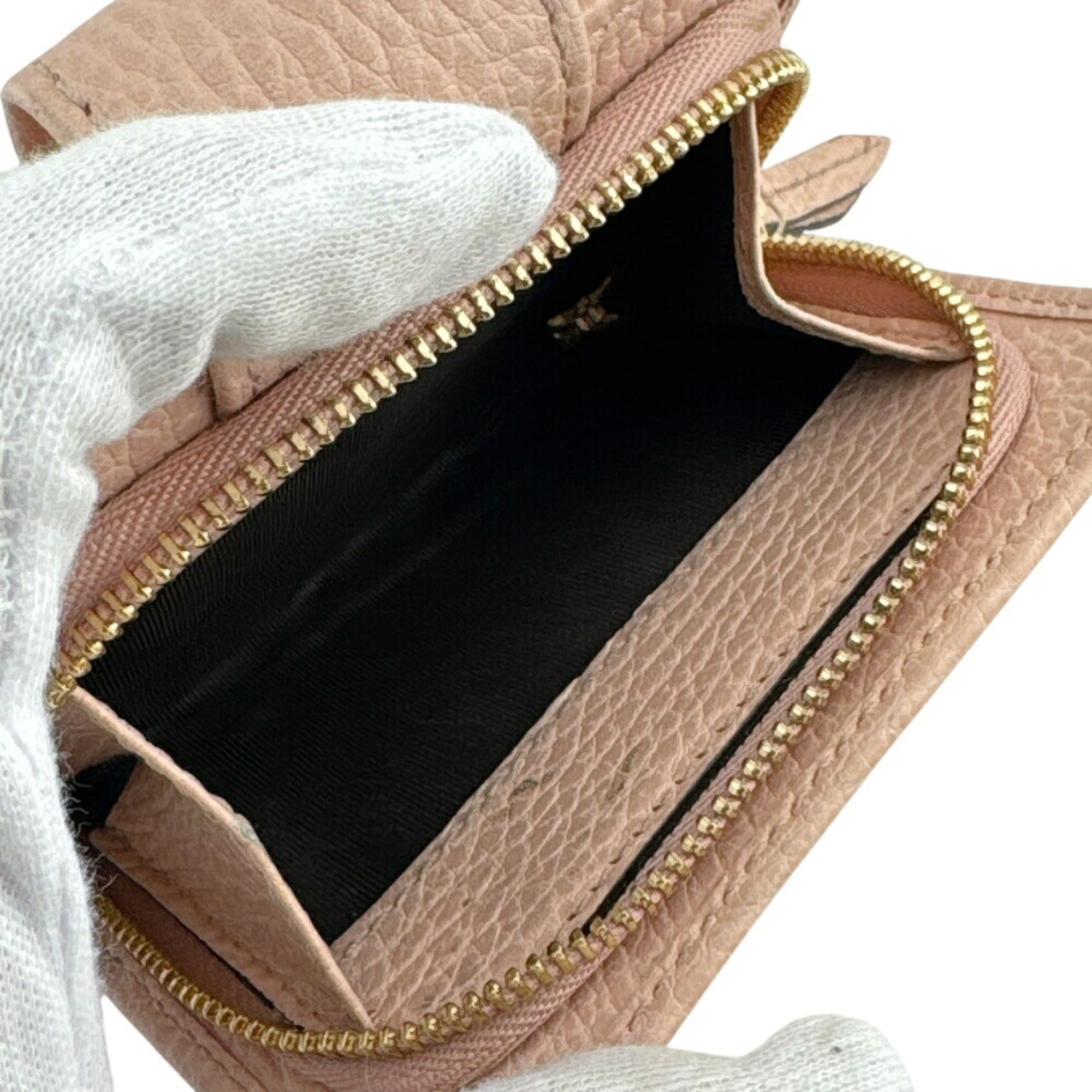 Gucci Pink Leather Wallet (Bi-Fold) (Pre-Owned)