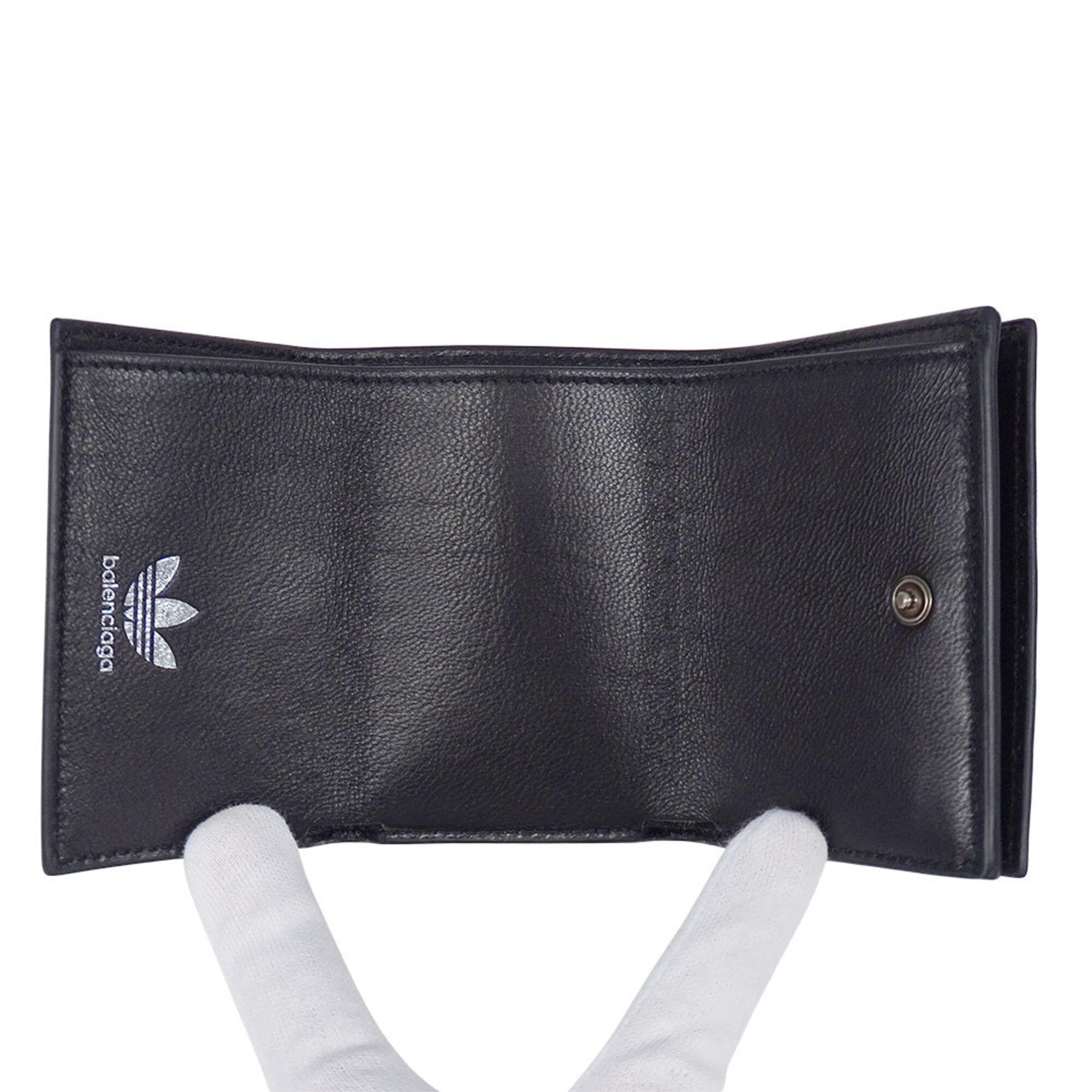 Balenciaga Black Leather Wallet (Tri-Fold) (Pre-Owned)