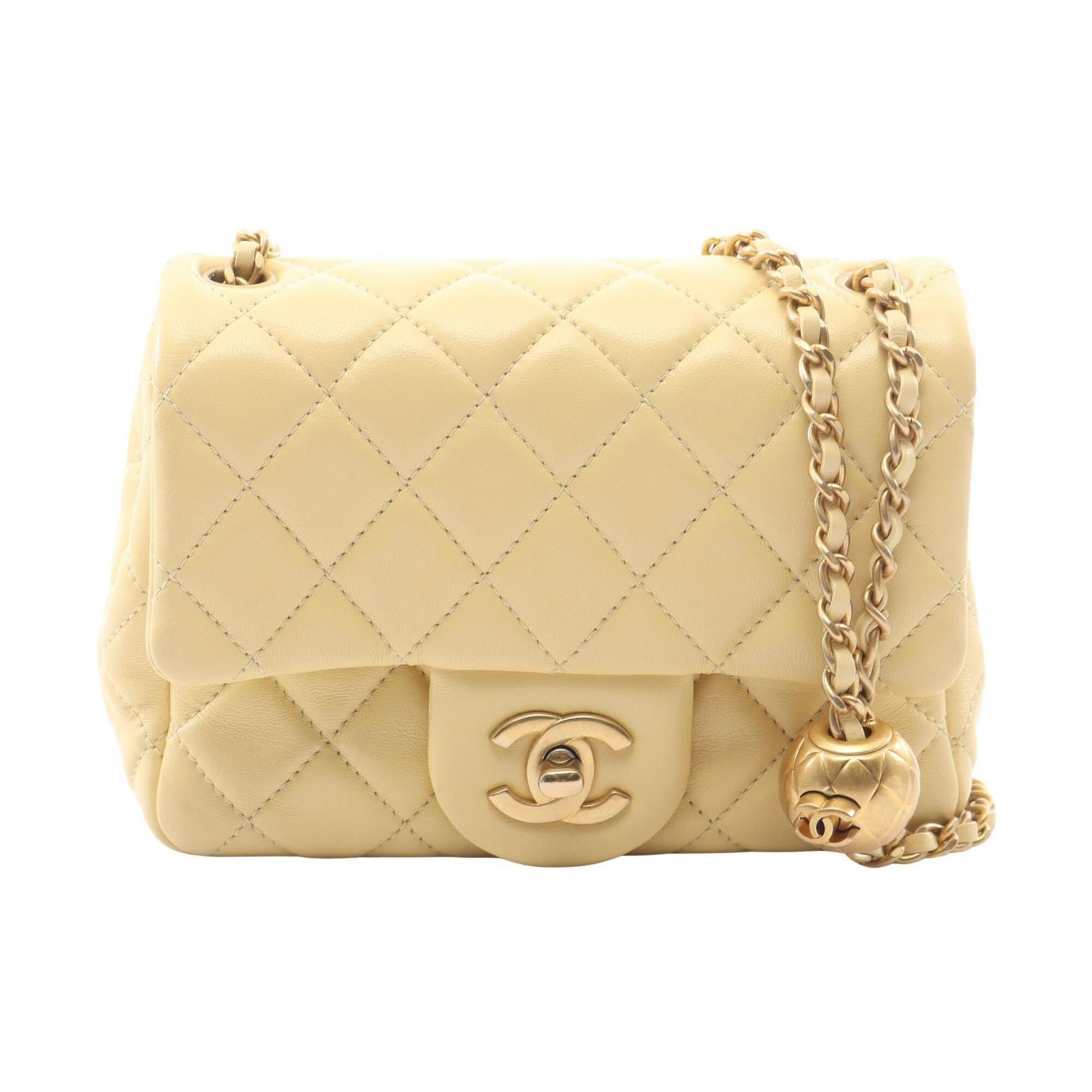 Chanel Yellow Leather Handbag Shoulder Bag (Pre-Owned)