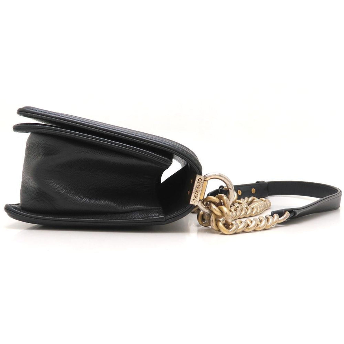 Chanel Boy Chanel Black Leather Shoulder Bag (Pre-Owned)