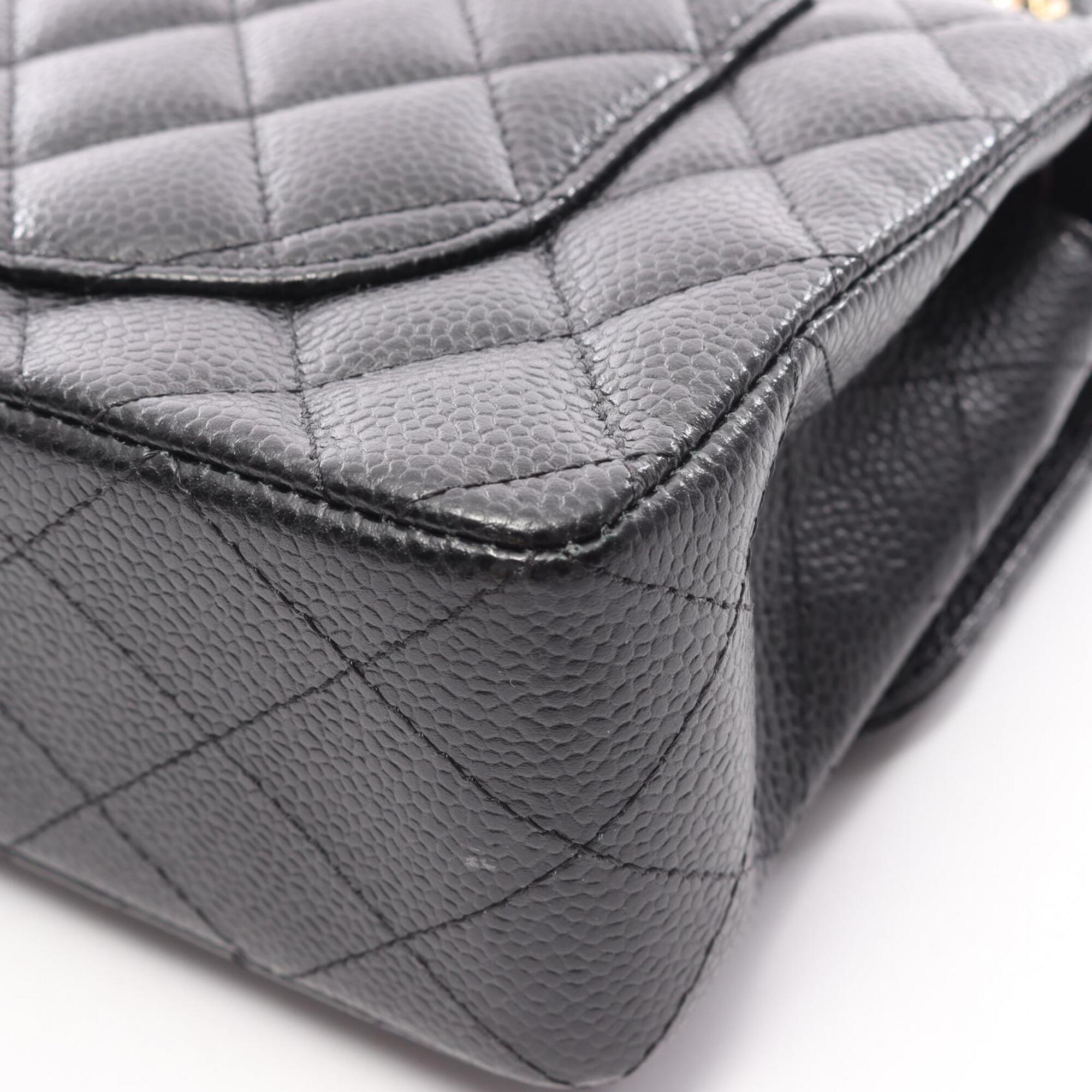 Chanel Black Grained Calfskin Handbag Shoulder Bag (Pre-Owned)