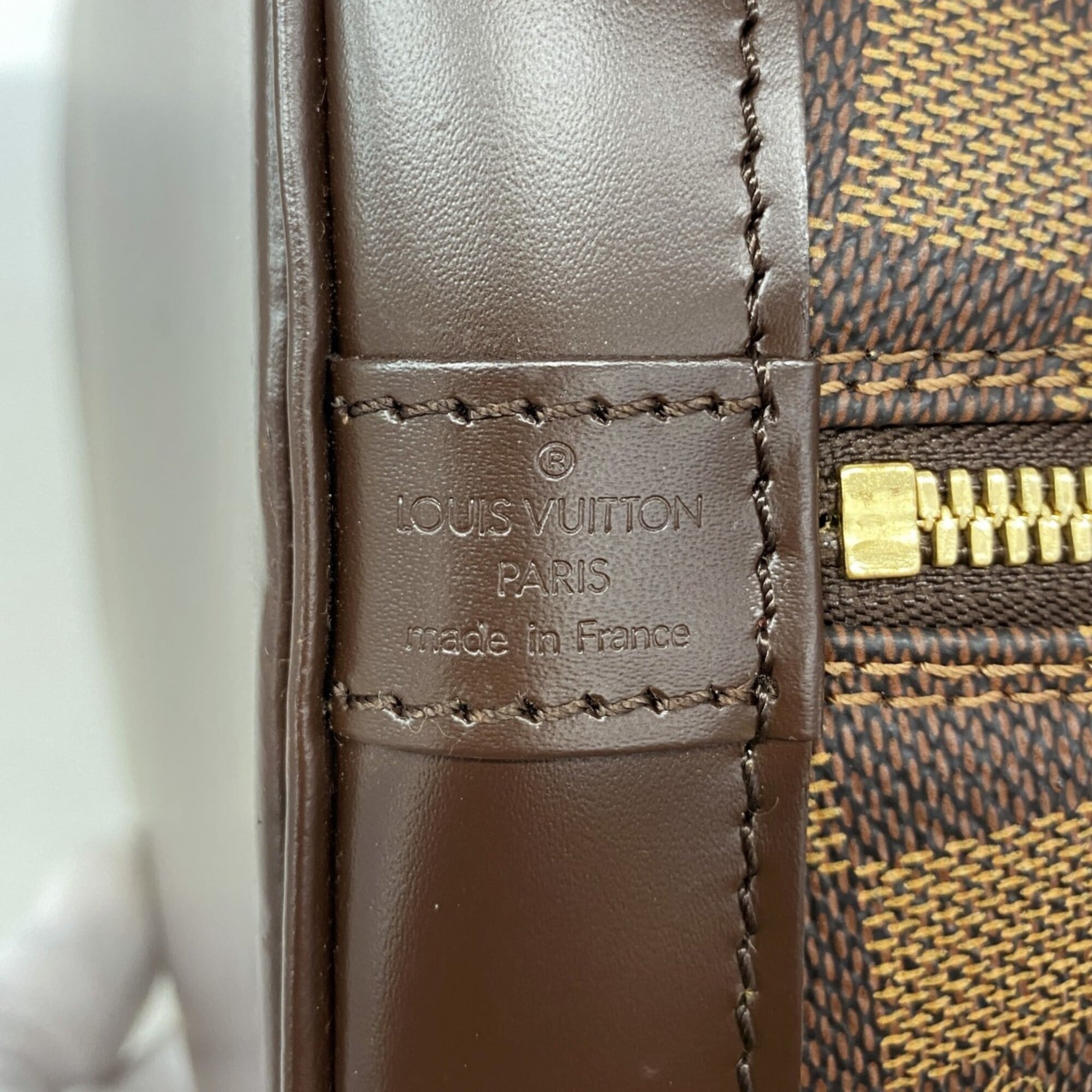 Louis Vuitton Ebene Handbag (Pre-Owned)