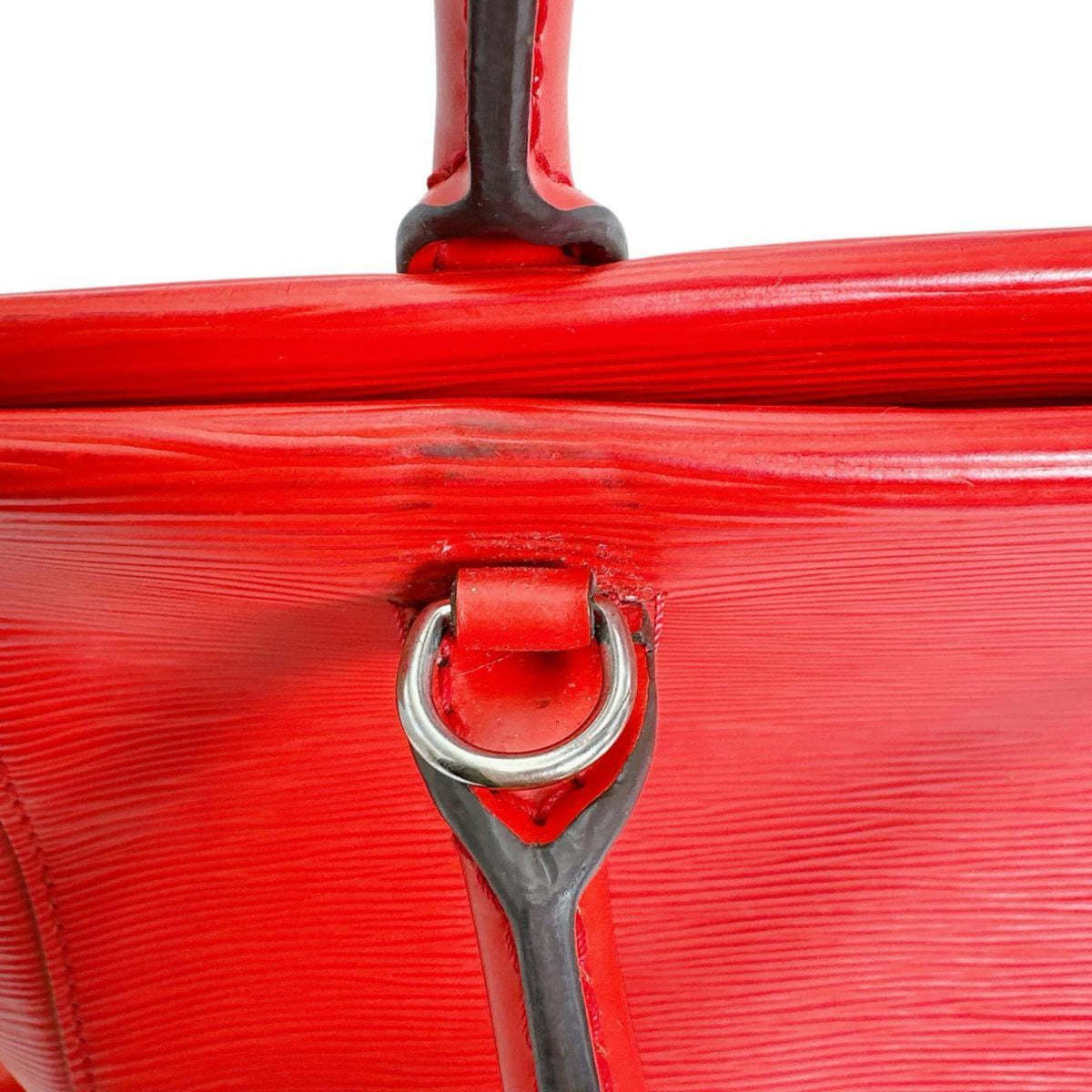 Louis Vuitton Red Color Epi Leather Handbag (Pre-Owned)