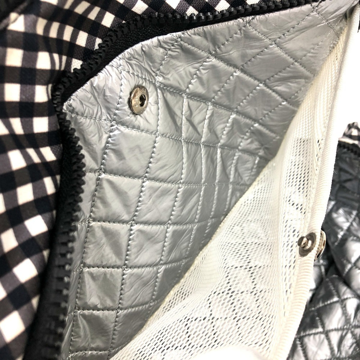 Chanel Black White Canvas Shoulder Bag (Pre-Owned)