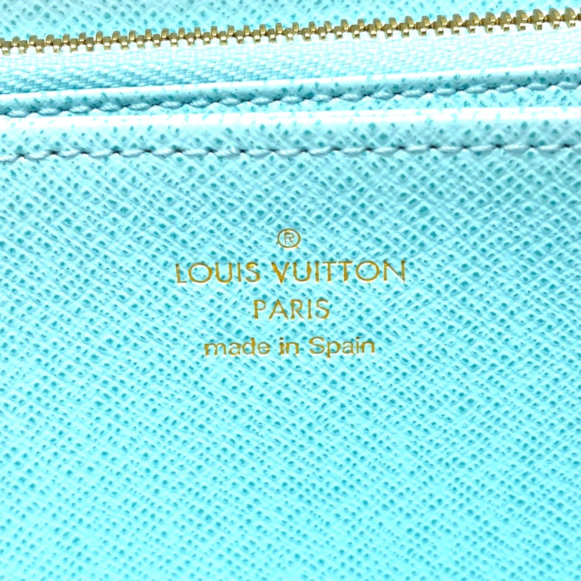 Louis Vuitton Blue Other Long Wallet (Bi-Fold) (Pre-Owned)