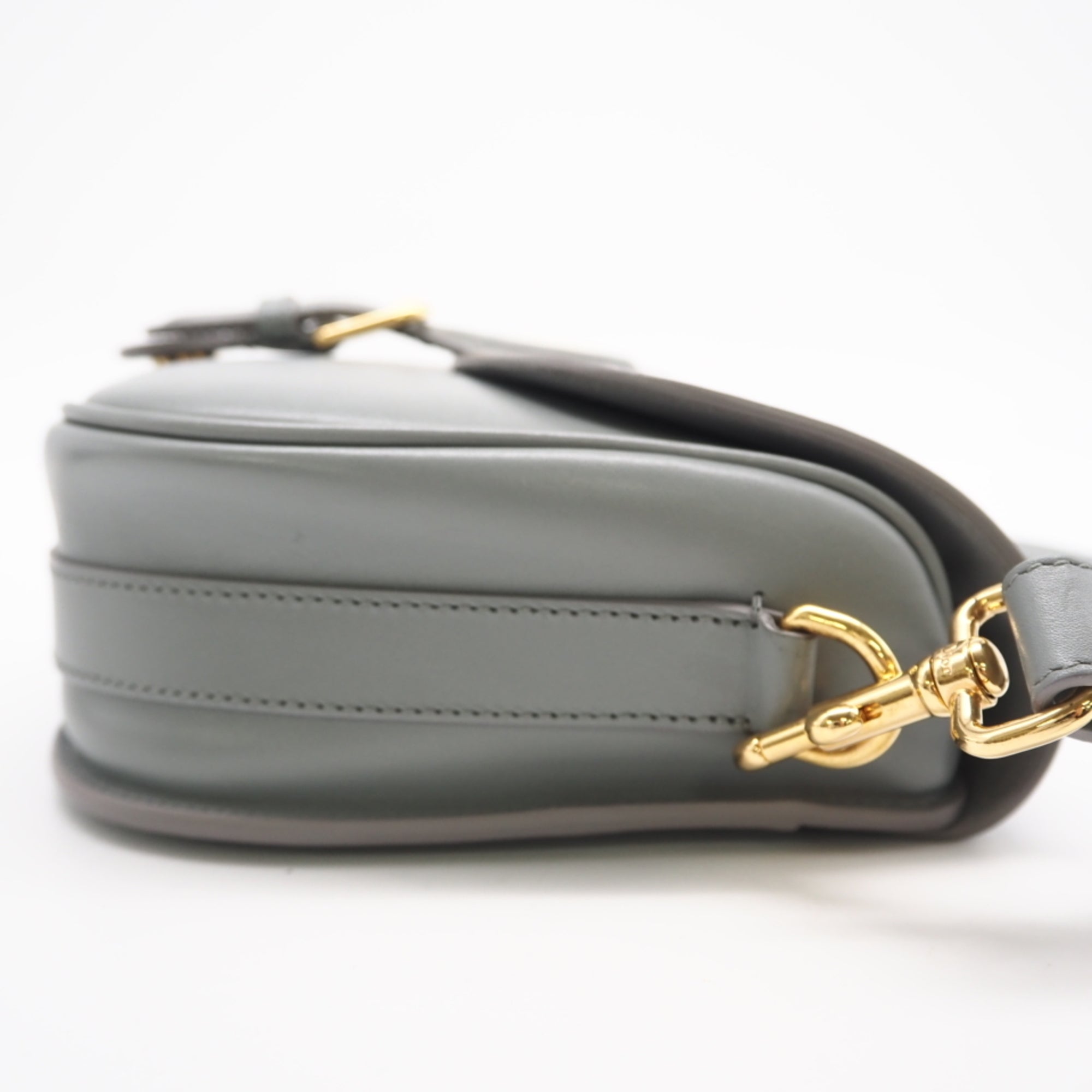 Christian Dior Gray Leather Shoulder Bag (Pre-Owned)