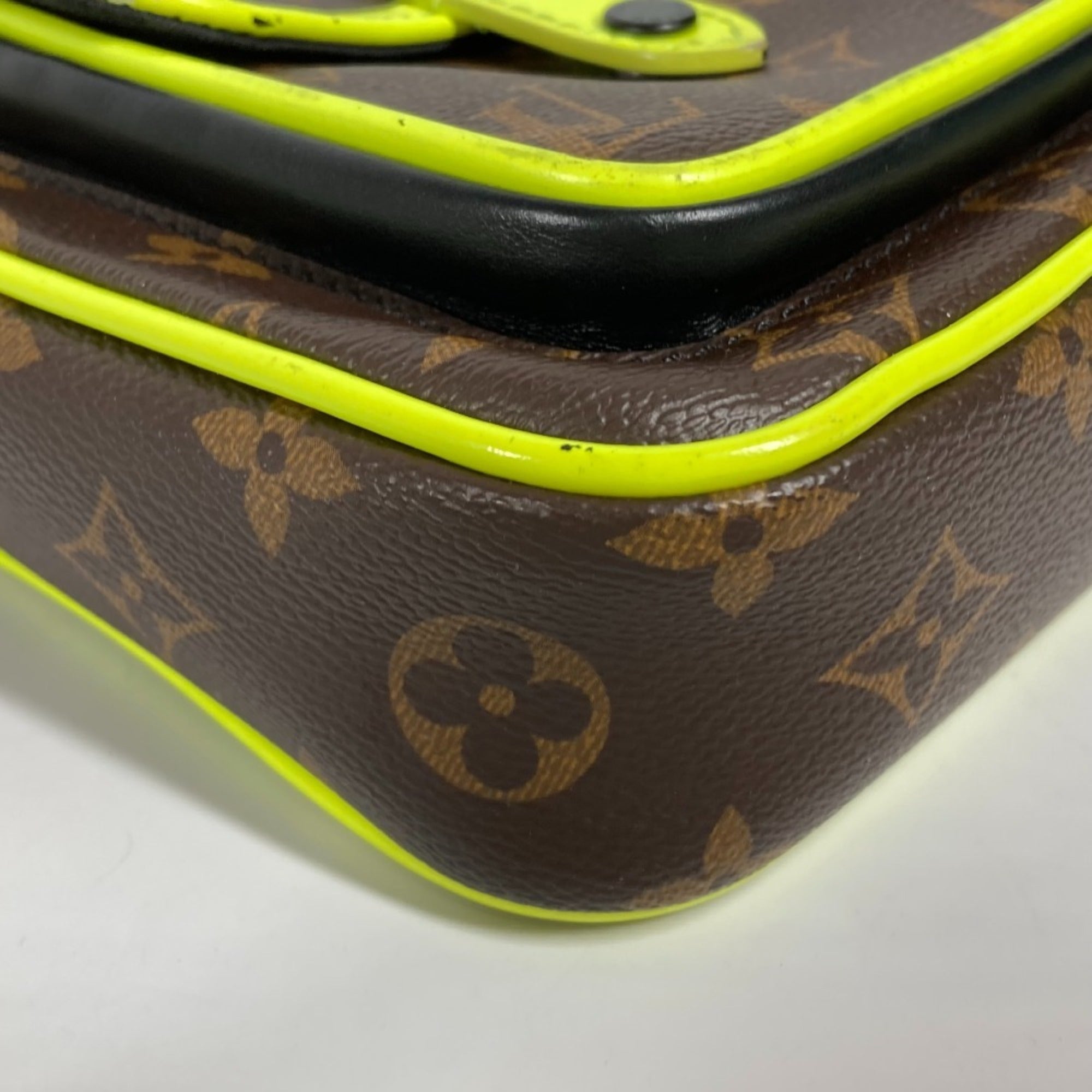 Louis Vuitton Brown Yellow Monogram Pochette Shoulder Bag (Pre-Owned)