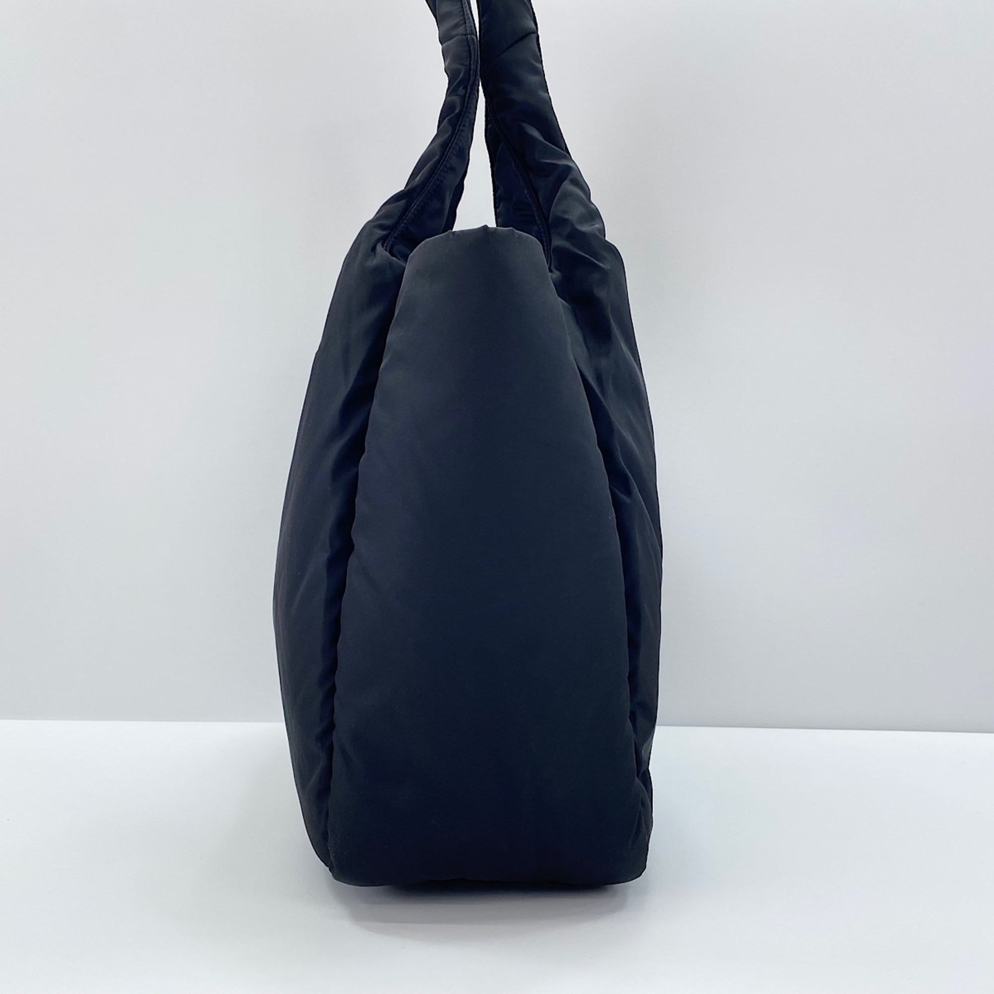 Prada Black Nylon Tote Bag (Pre-Owned)
