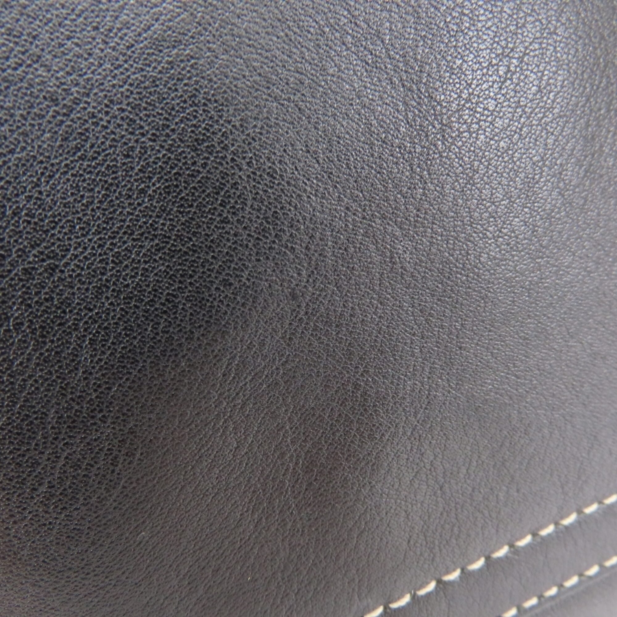Coach Black Leather Shoulder Bag (Pre-Owned)