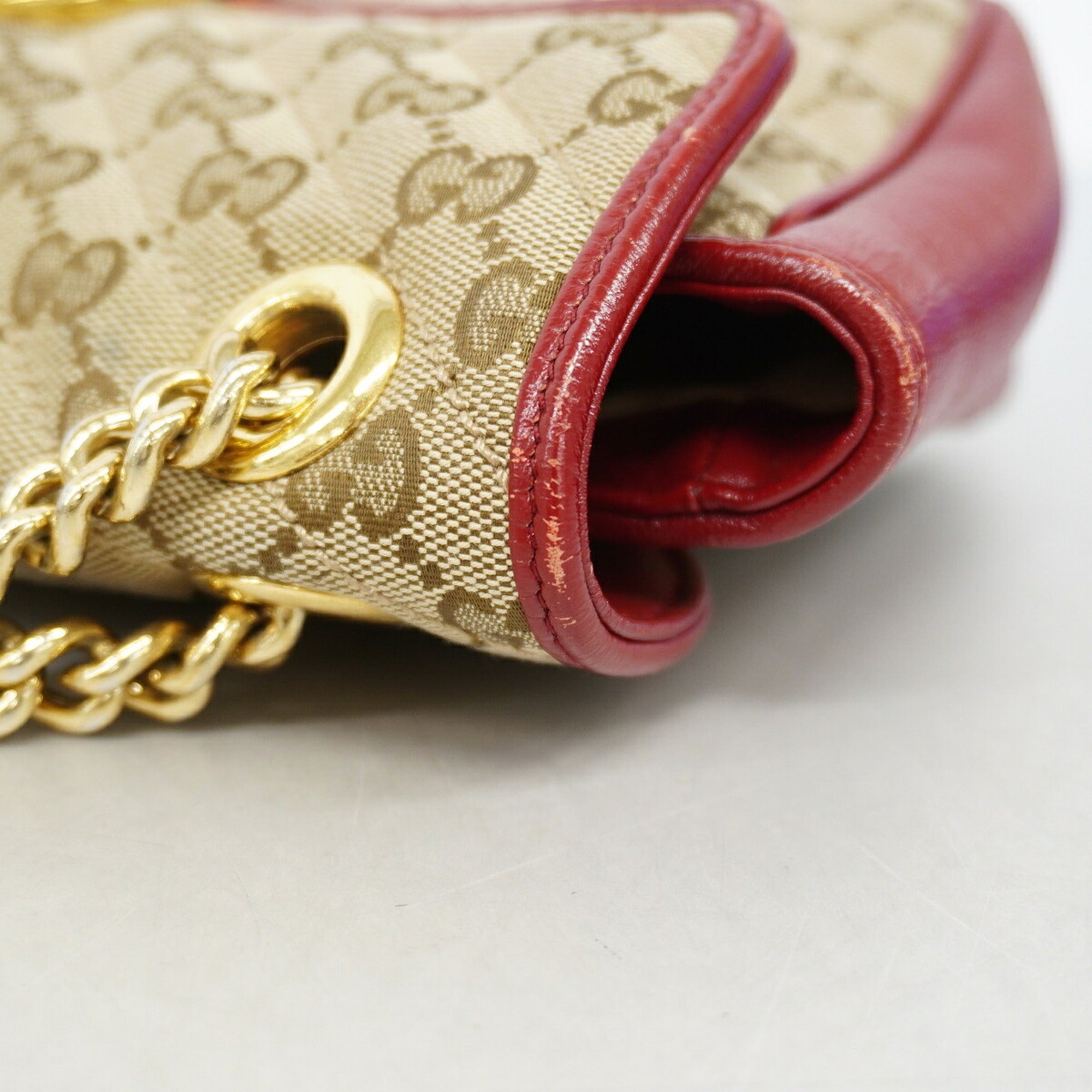 Gucci Beige Red Color Canvas Shoulder Bag (Pre-Owned)