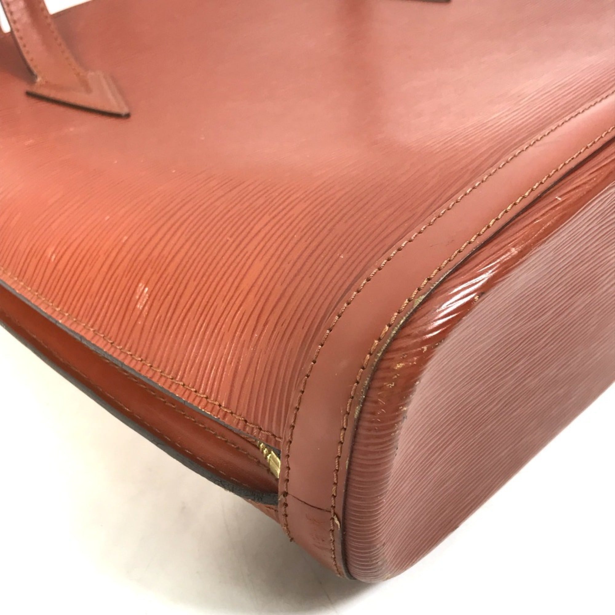 Louis Vuitton Brown Epi Leather Shoulder Bag (Pre-Owned)