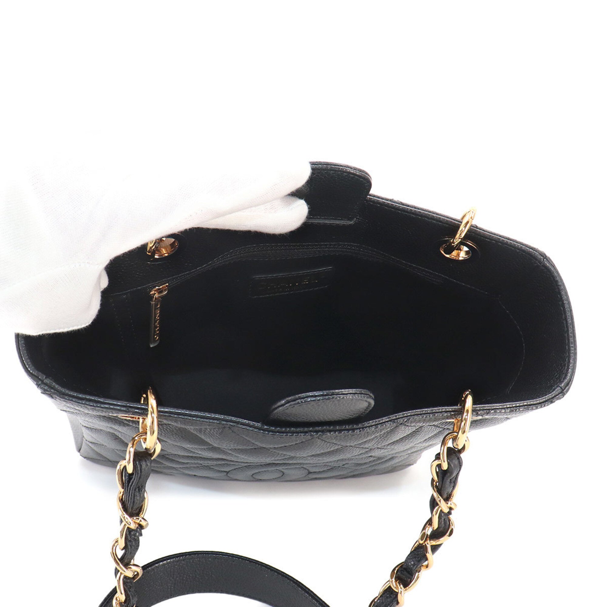 Chanel Matelasse Black Grained Calfskin Handbag Tote Bag (Pre-Owned)
