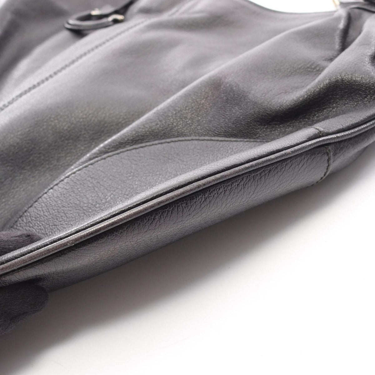 Salvatore Ferragamo Black Leather Handbag (Pre-Owned)