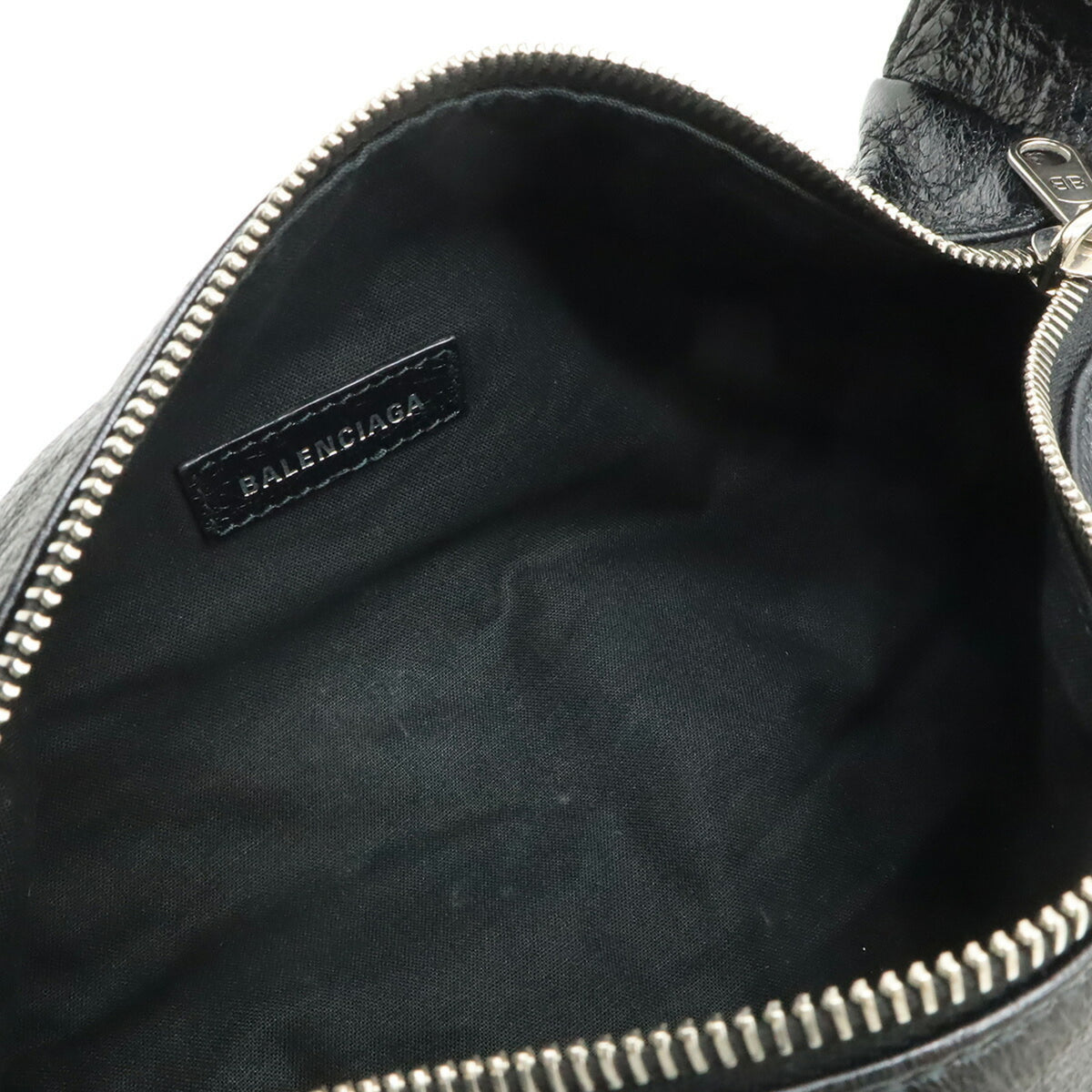 Balenciaga Black Leather Shoulder Bag (Pre-Owned)