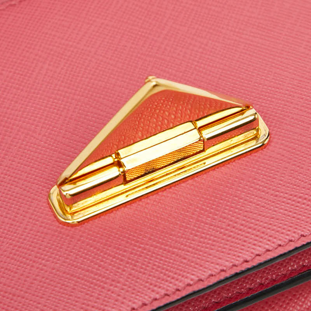 Prada Pink Saffiano Shoulder Bag (Pre-Owned)