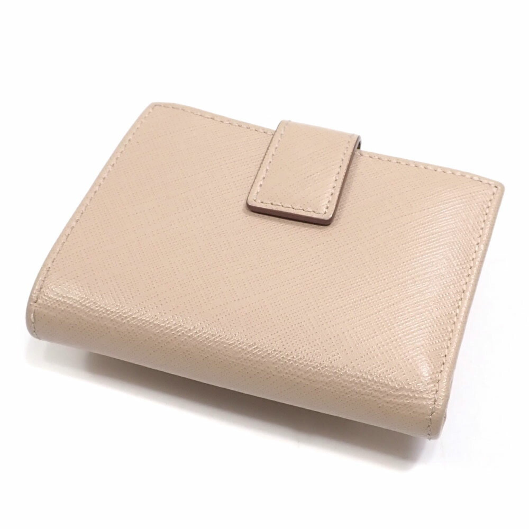 Salvatore Ferragamo Beige Leather Wallet (Bi-Fold) (Pre-Owned)
