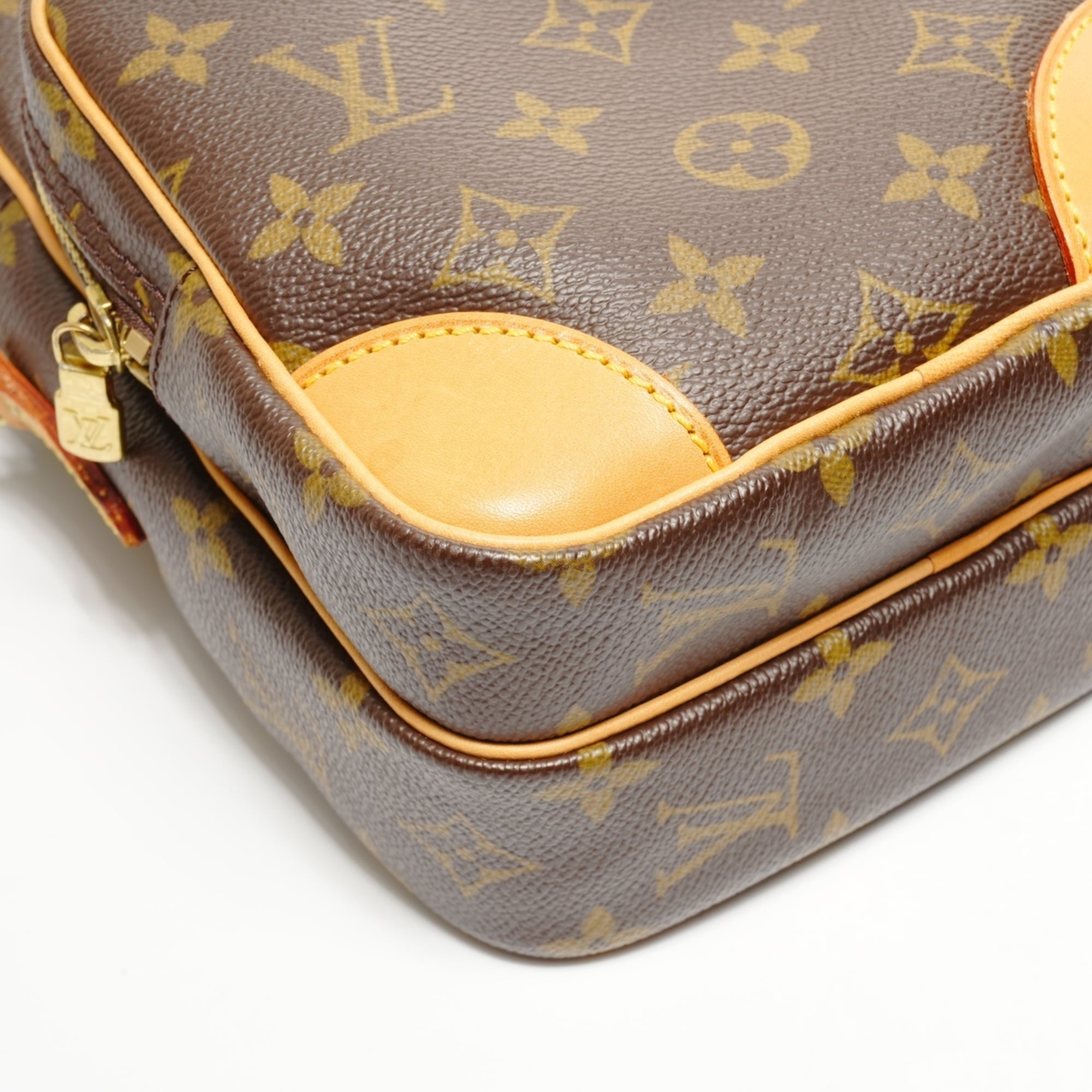 Louis Vuitton Monogram Brown Monogram Shoulder Bag (Pre-Owned)