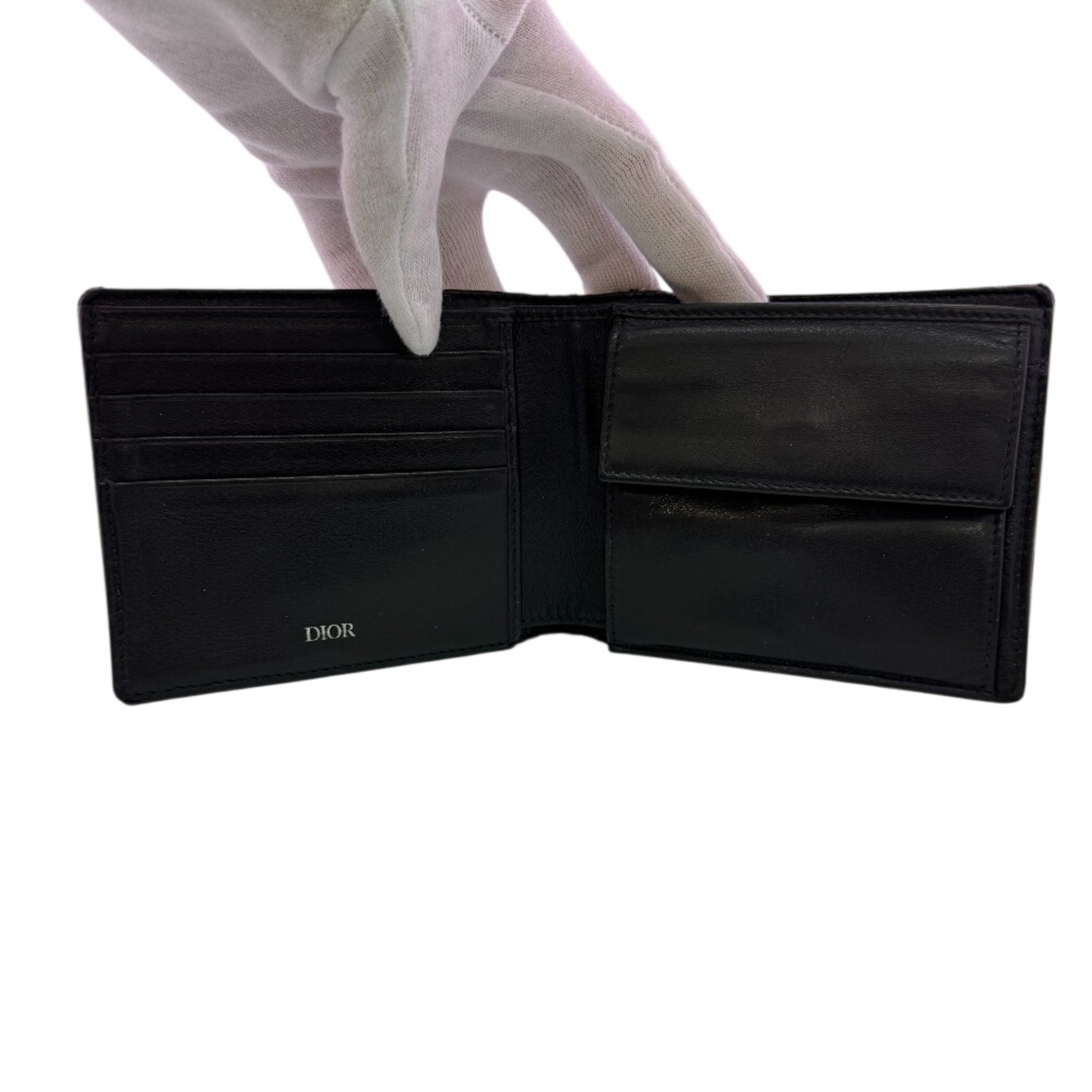 Christian Dior Beige Black Leather Wallet (Bi-Fold) (Pre-Owned)