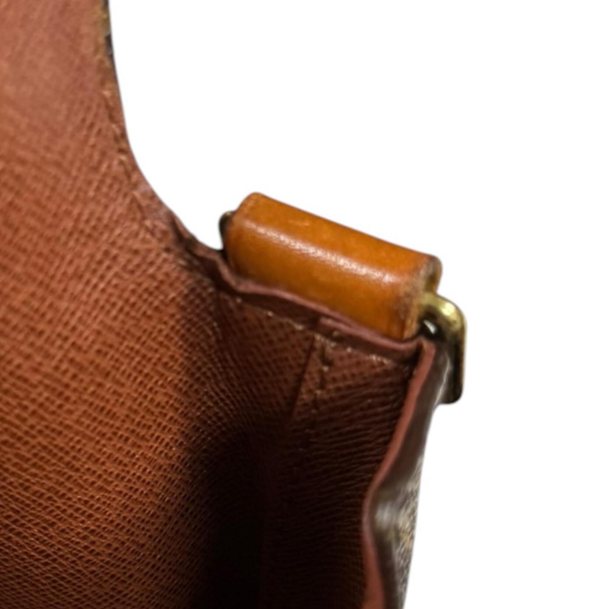Louis Vuitton Brown Monogram Canvas Shoulder Bag (Pre-Owned)