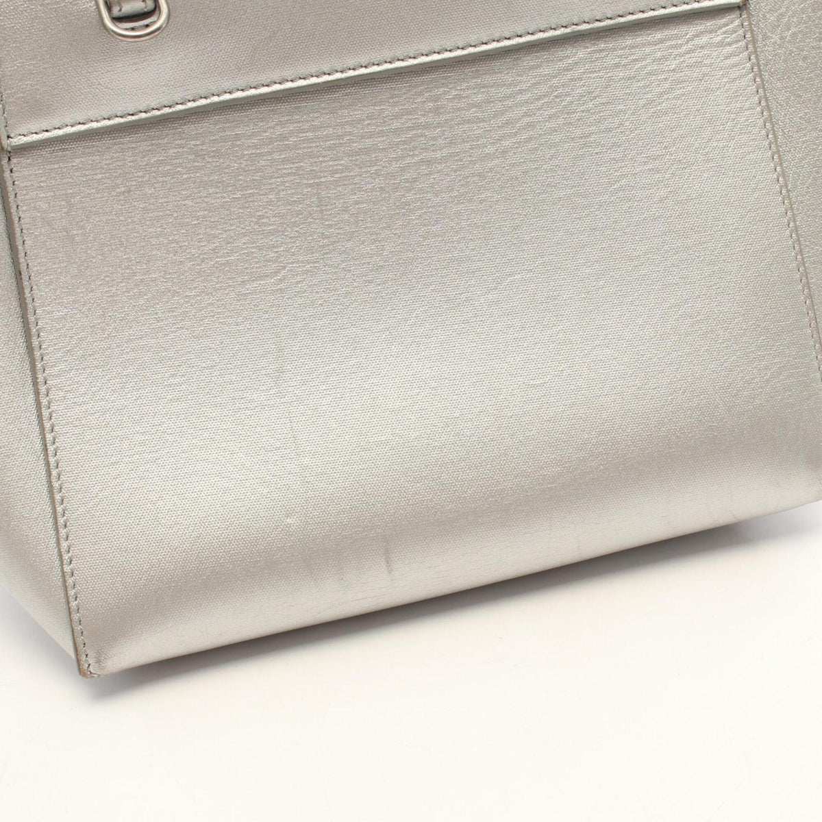 Celine Silver Leather Handbag (Pre-Owned)