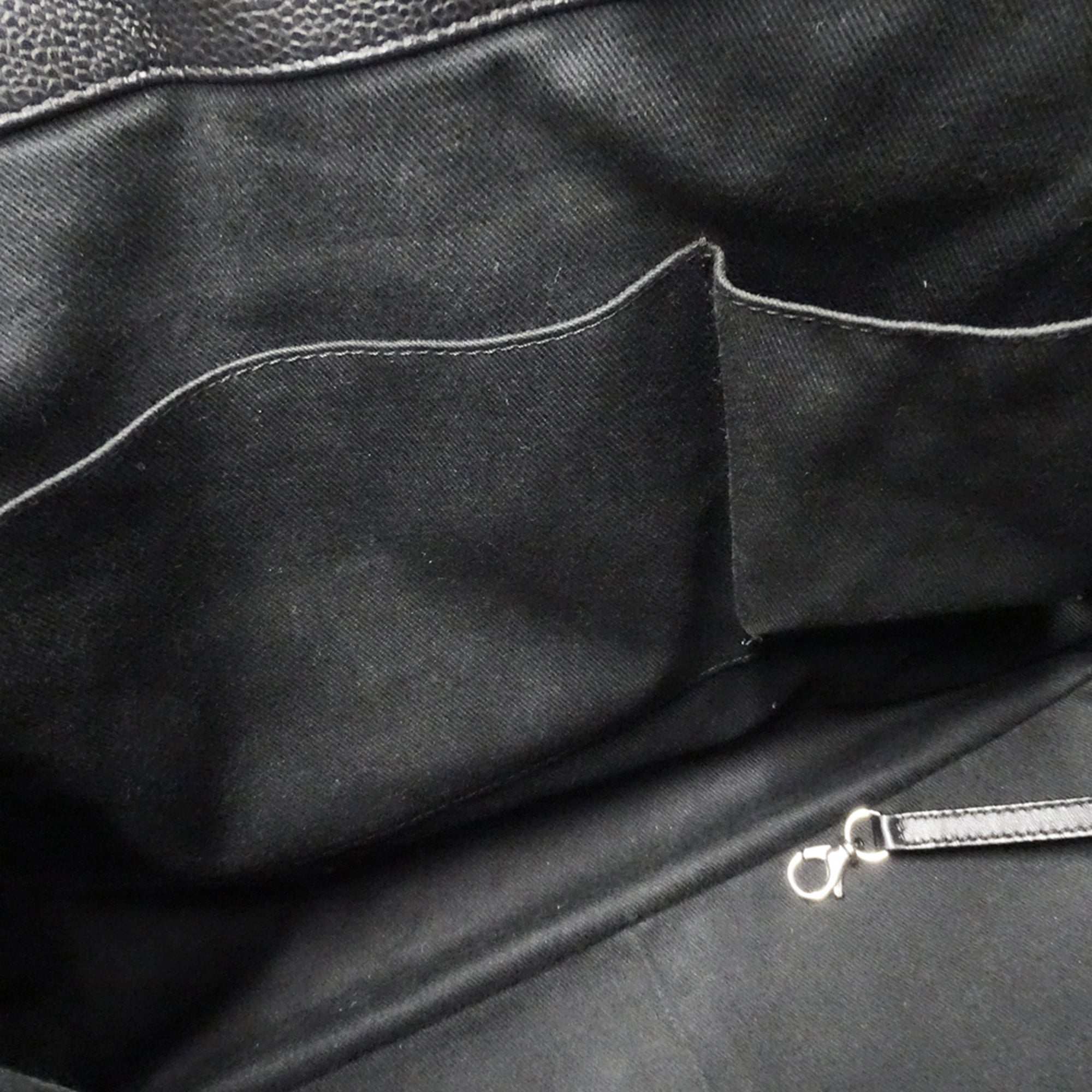 Chanel Black Grained Calfskin Handbag Tote Bag (Pre-Owned)