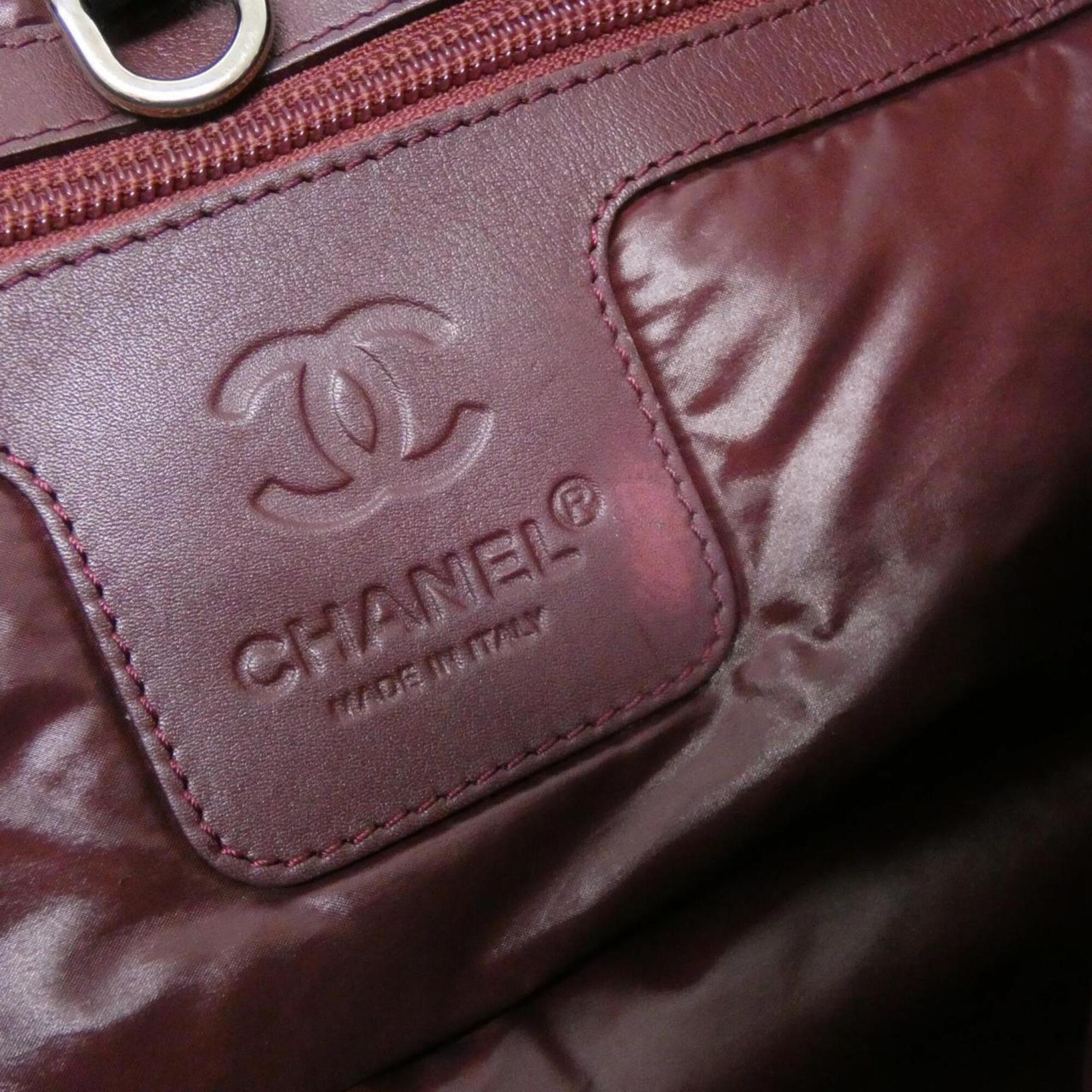 Chanel Black Nylon Handbag (Pre-Owned)