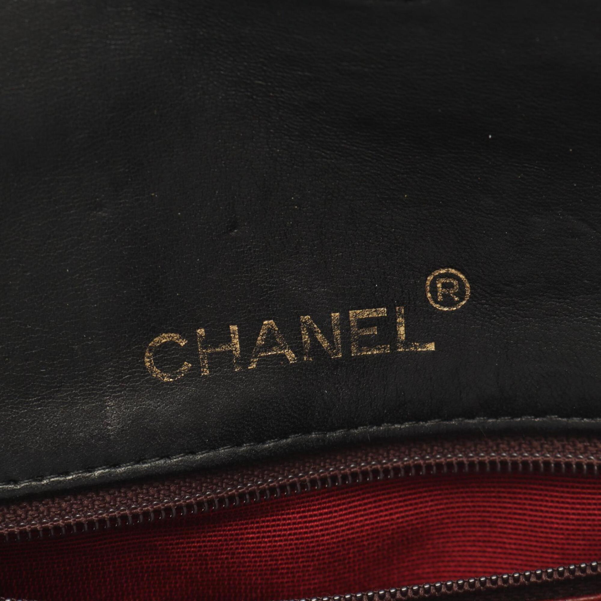 Chanel Black Leather Handbag Shoulder Bag (Pre-Owned)